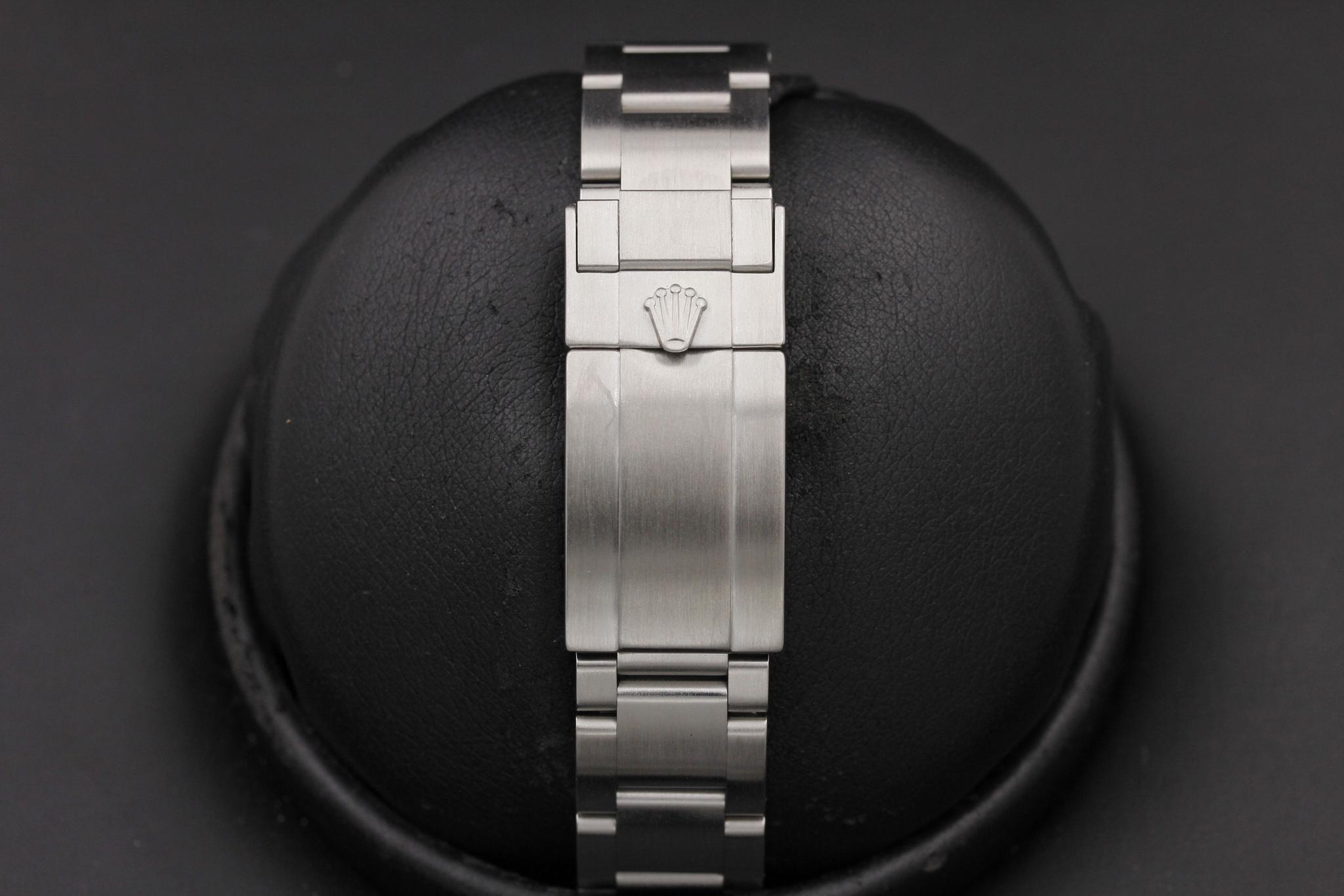 Watch Image 7