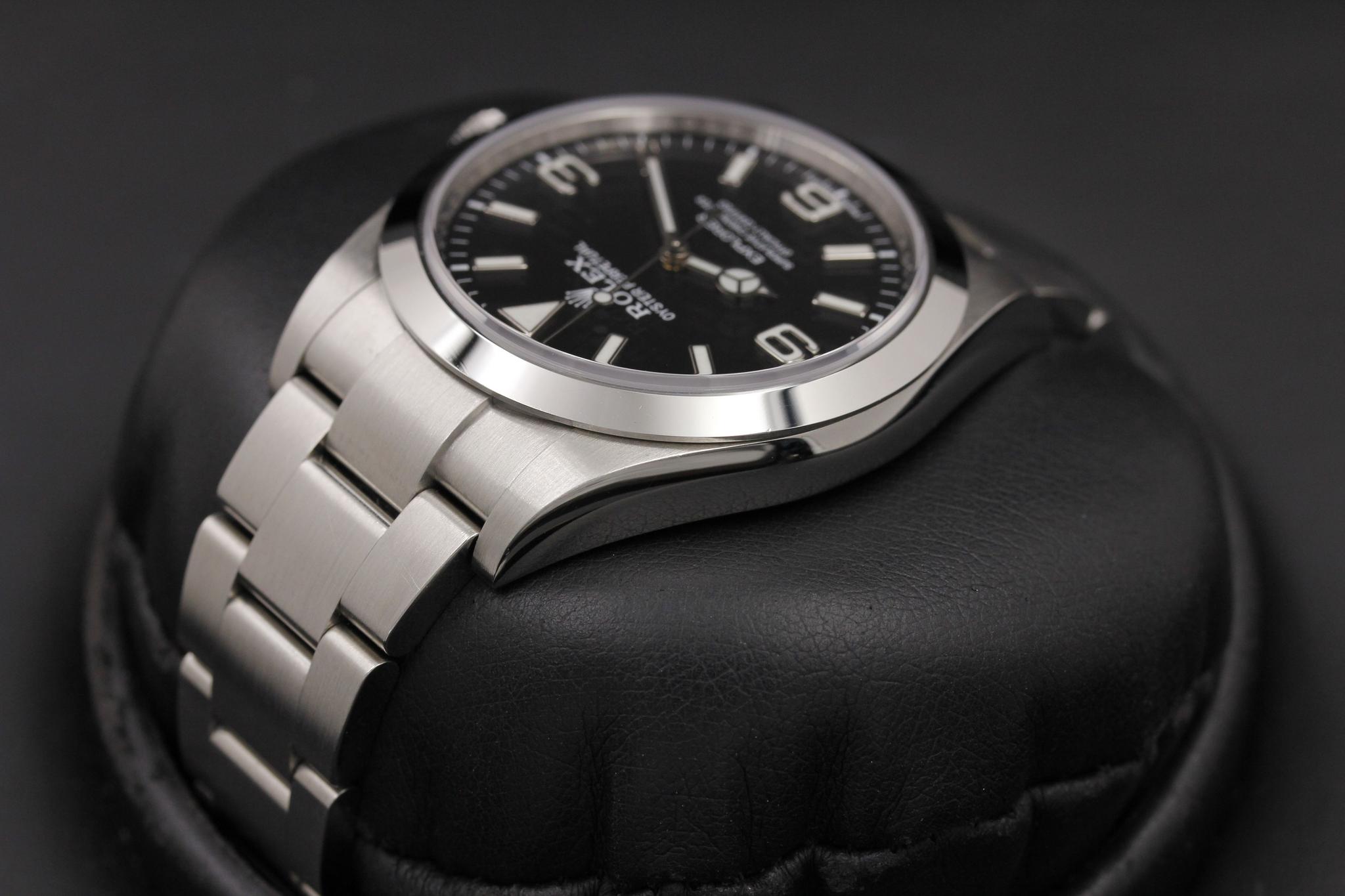 Watch Image 5