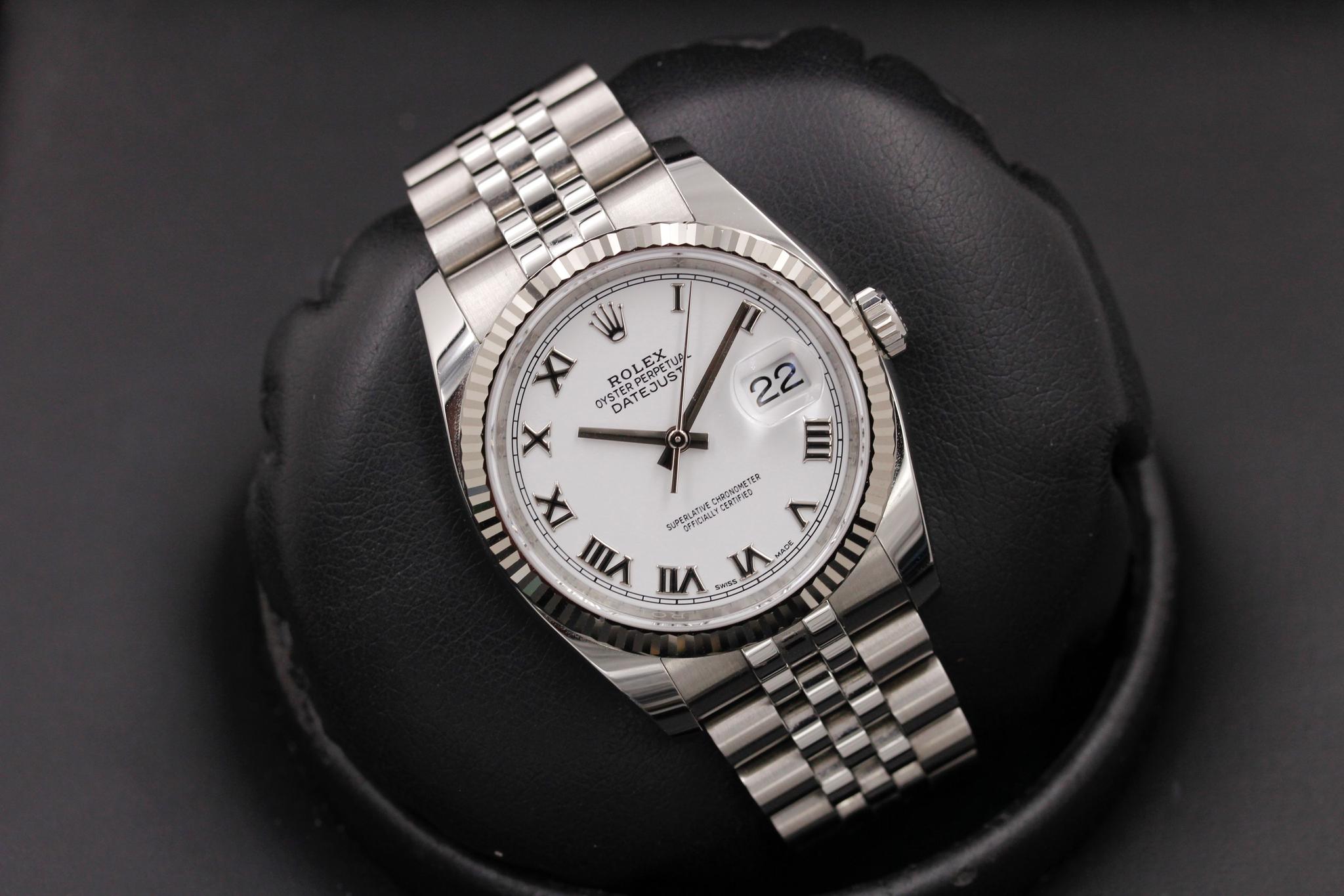 Watch Image 9