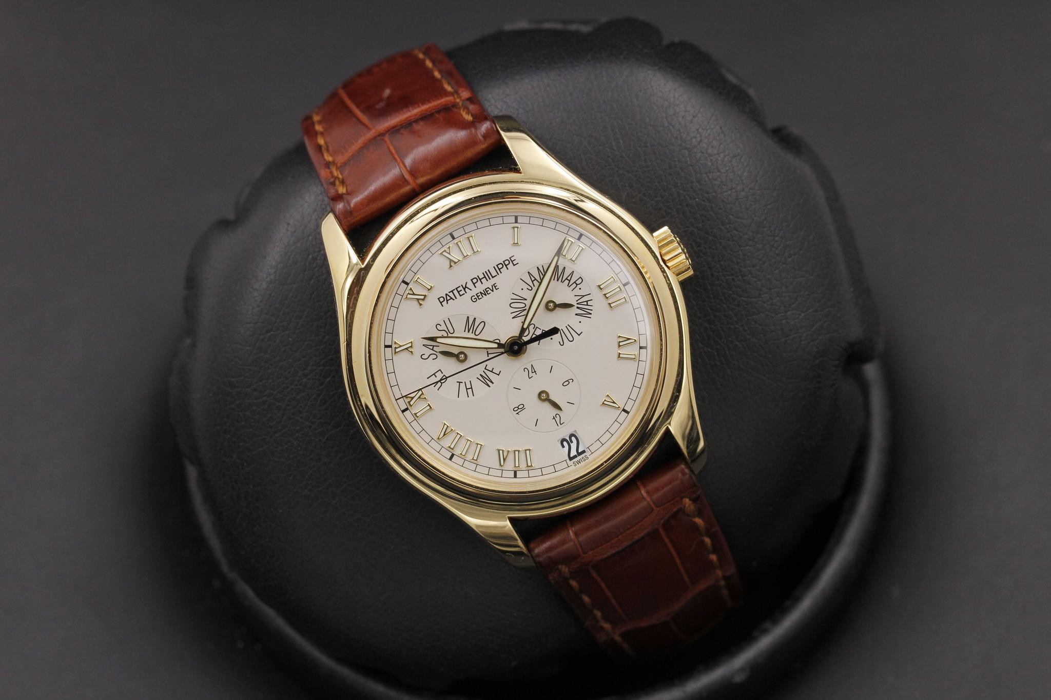 Watch Image 8
