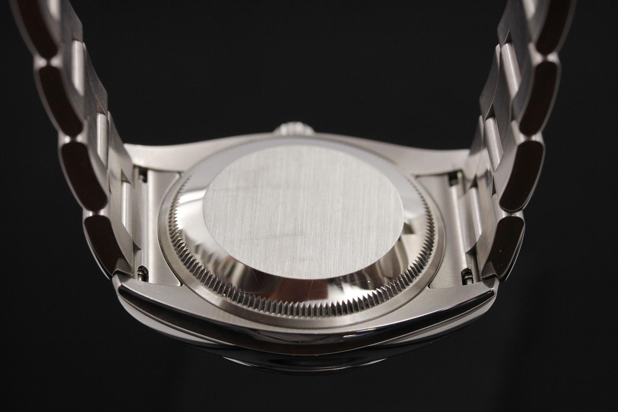 Watch Image 8