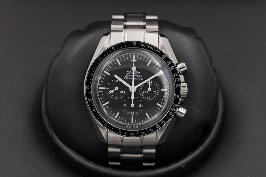 Omega Speedmaster Hesalite 311.30.42.30.01.005