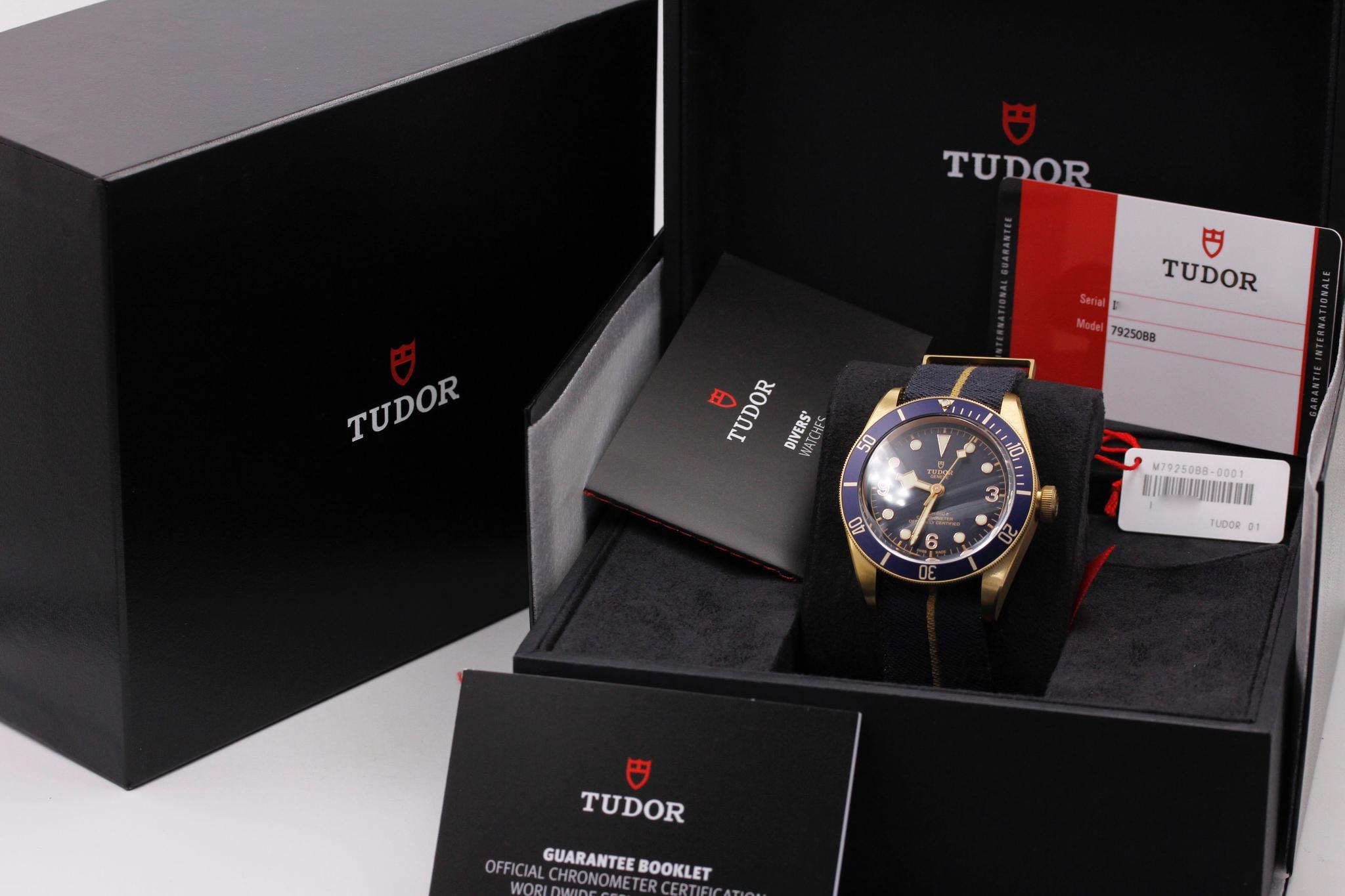 Watch Image 11