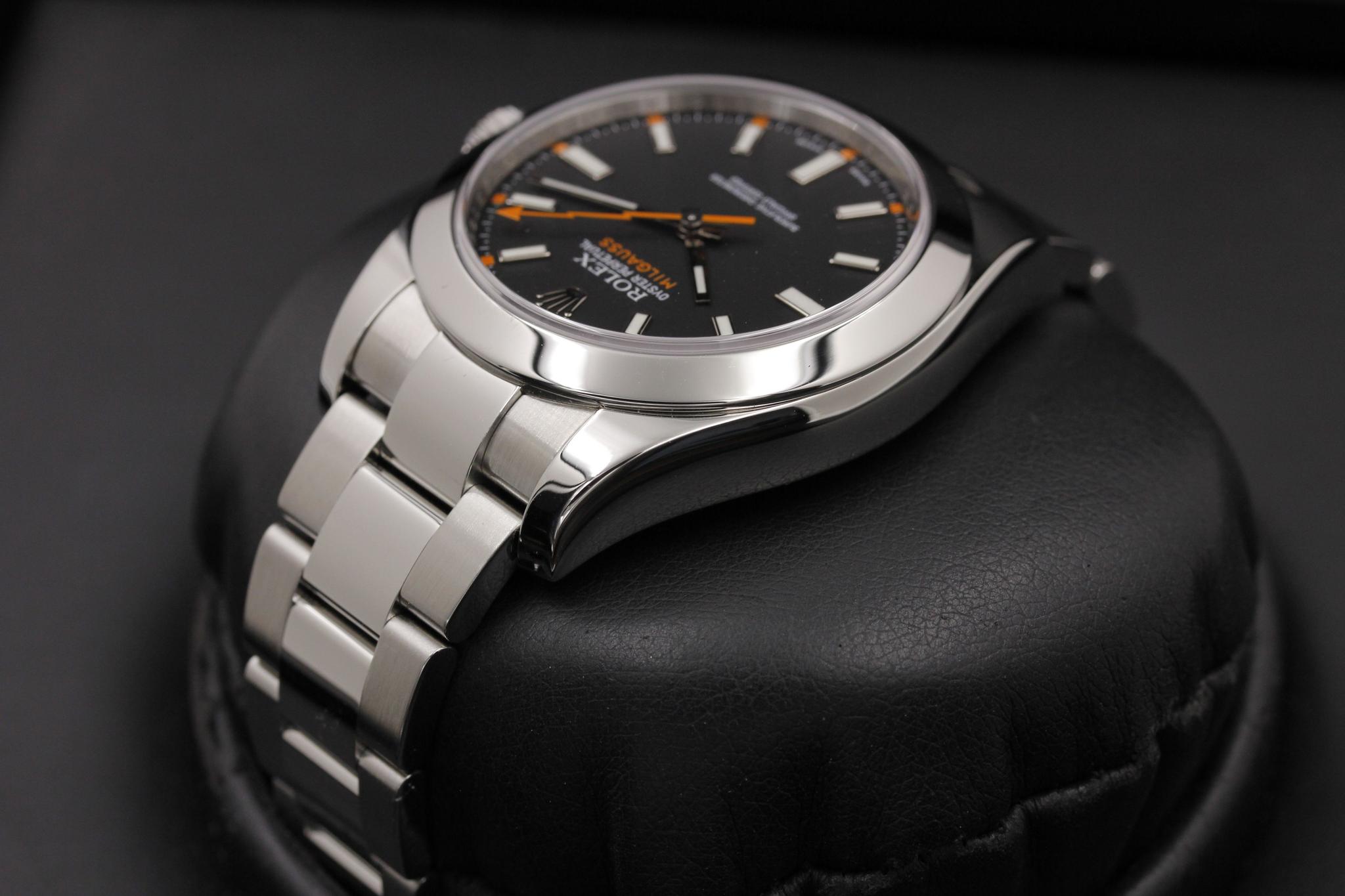 Watch Image 5