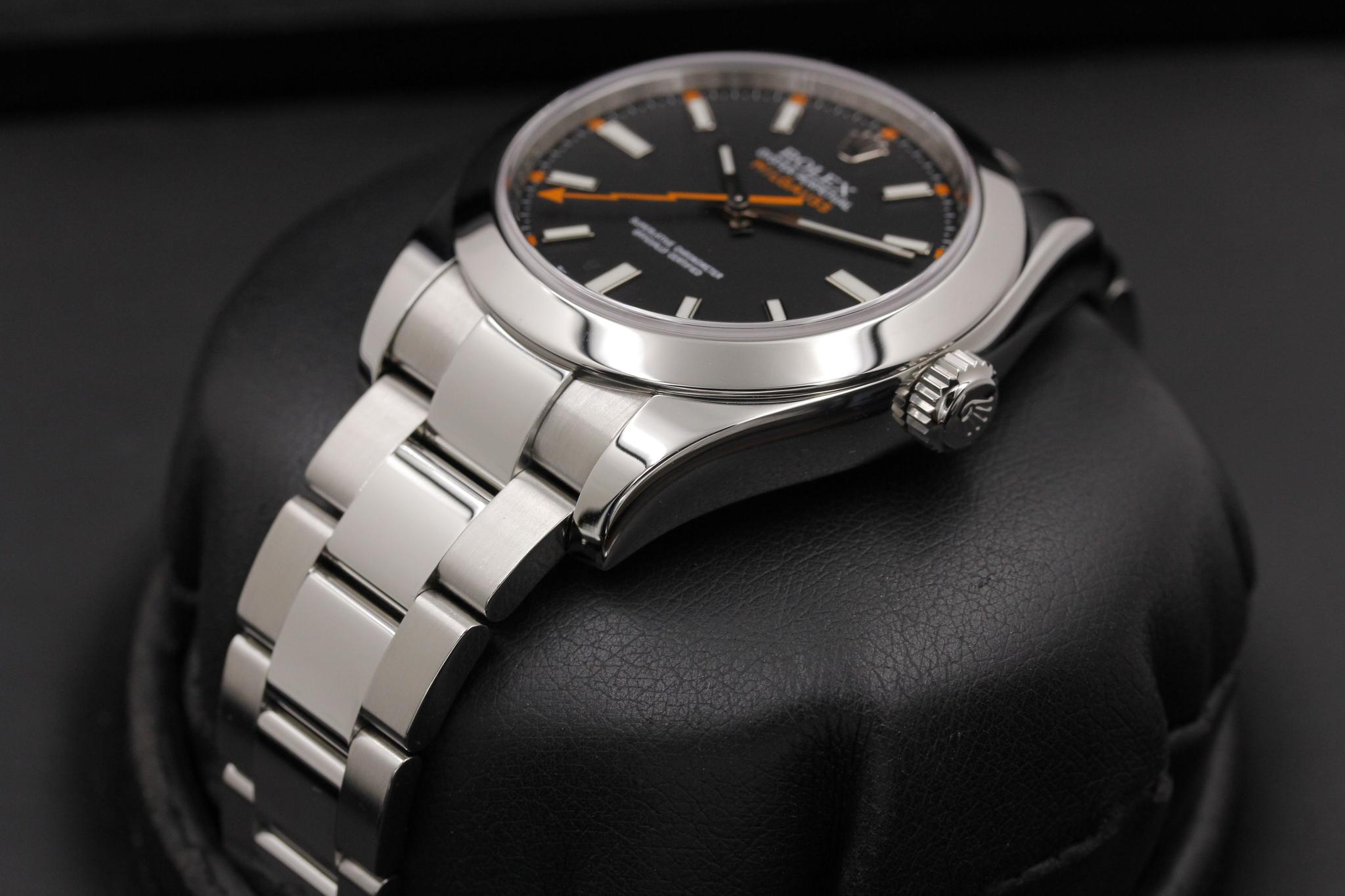 Watch Image 2
