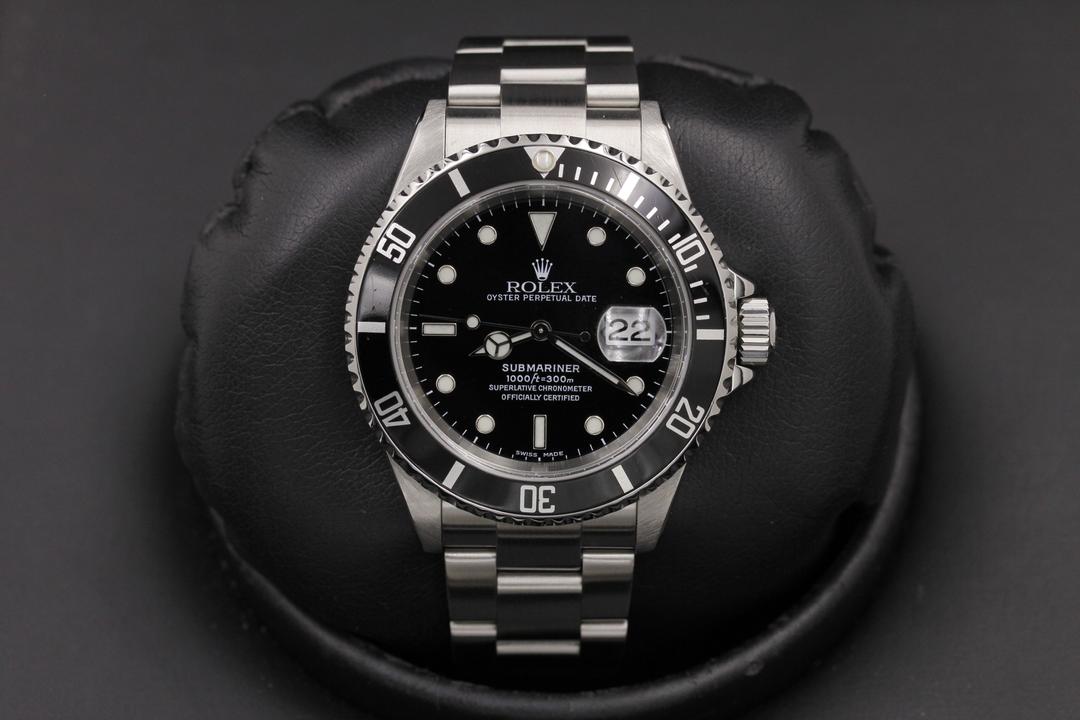 Rolex Submariner 16610