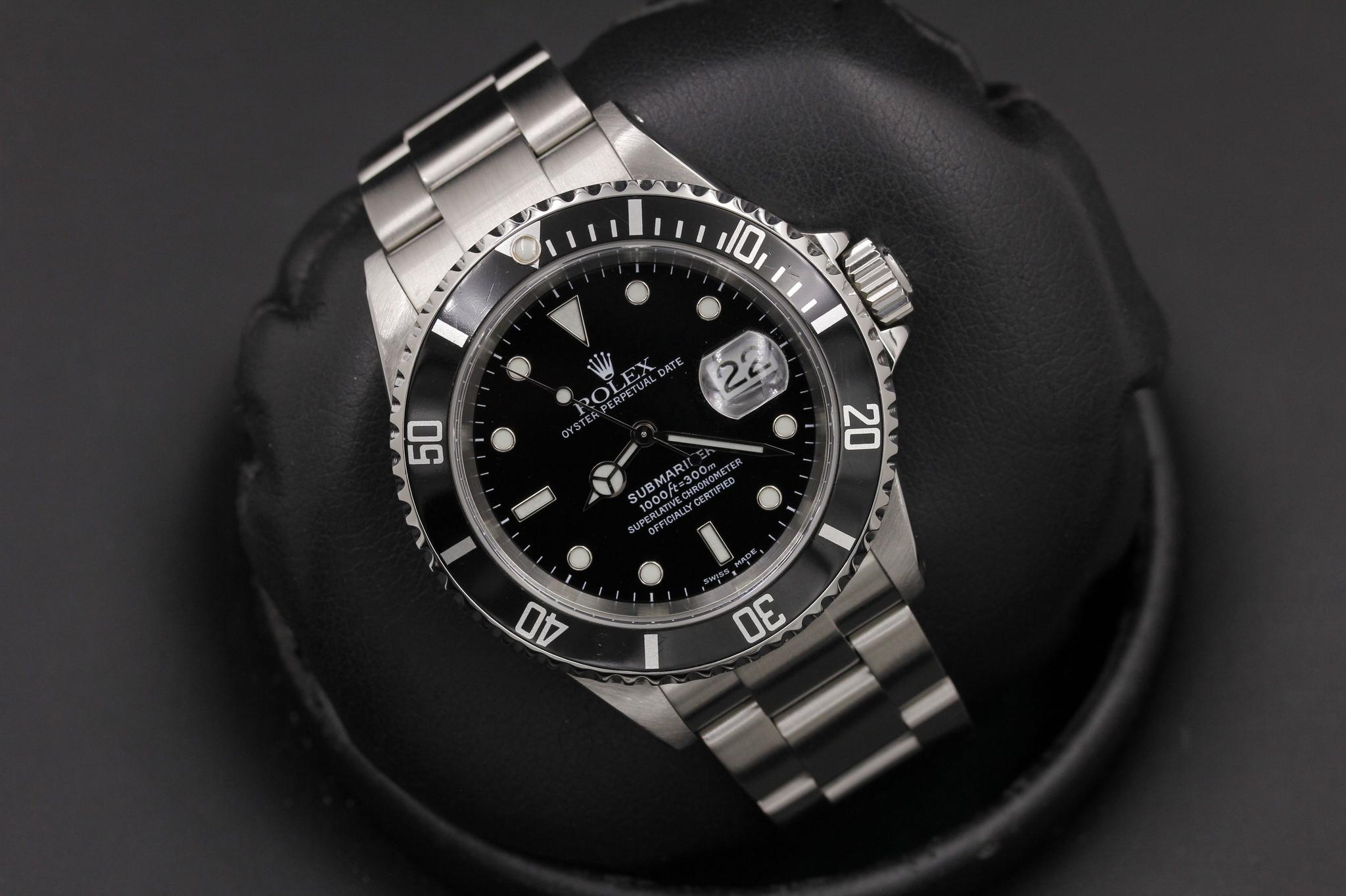 Watch Image 10