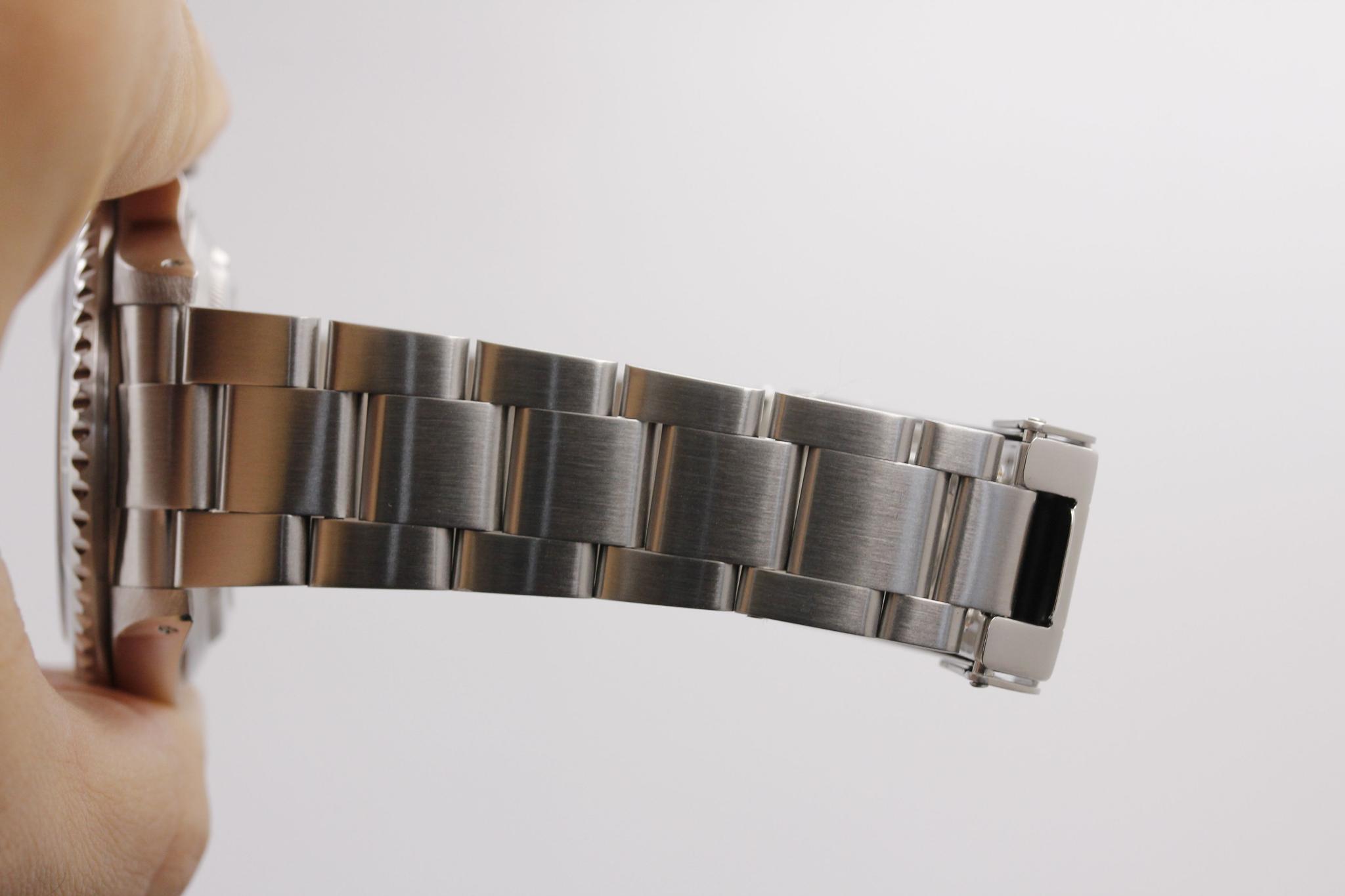 Watch Image 8