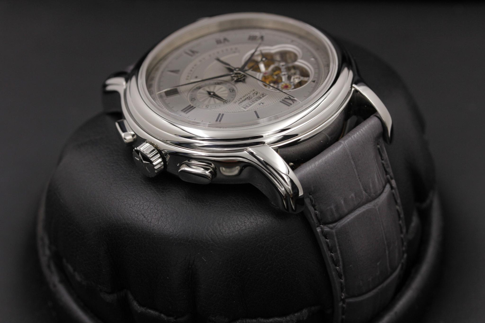 Watch Image 4