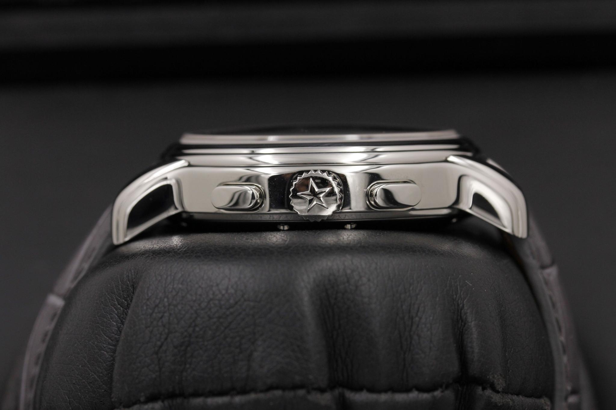 Watch Image 3