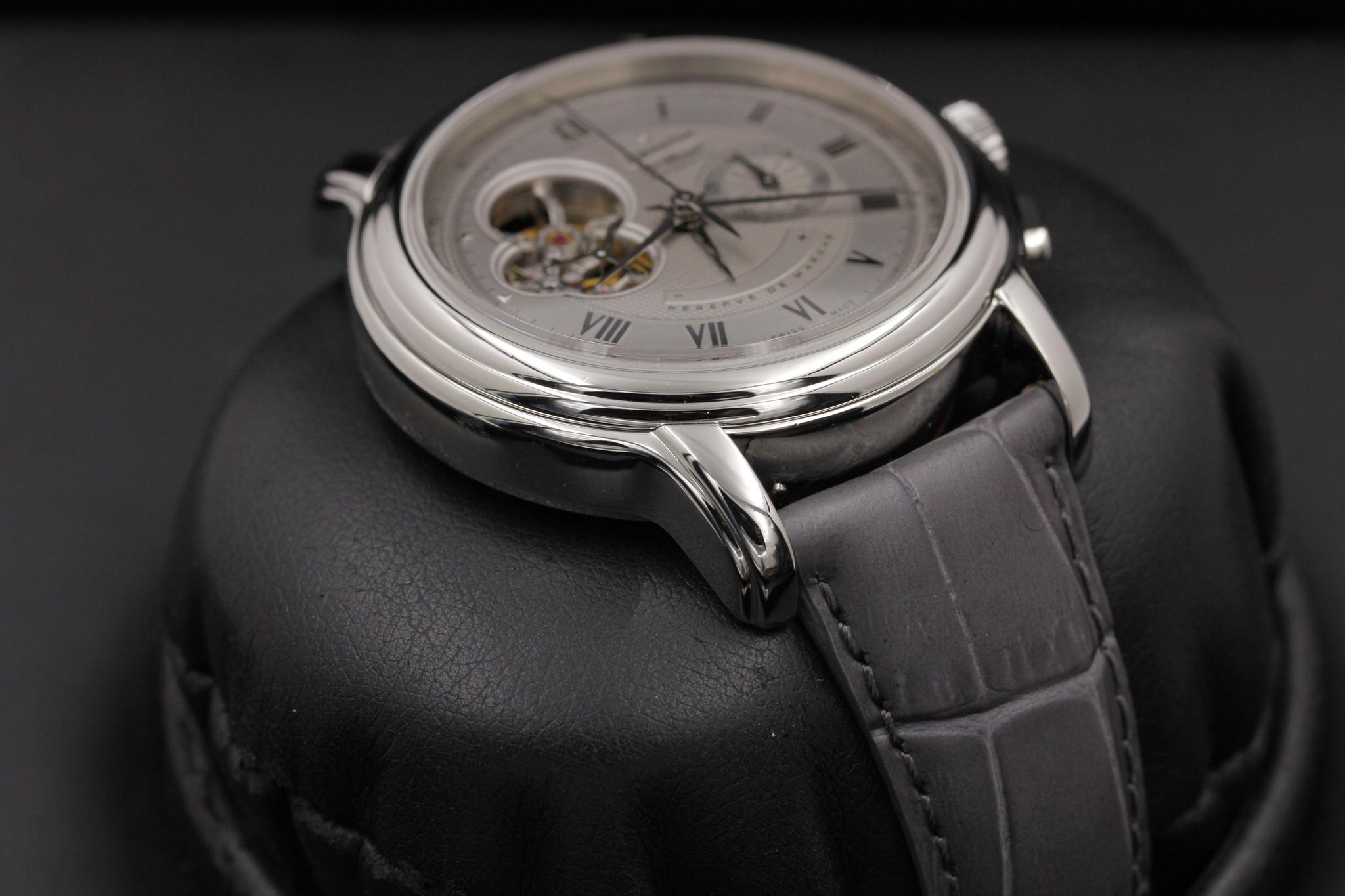 Watch Image 6