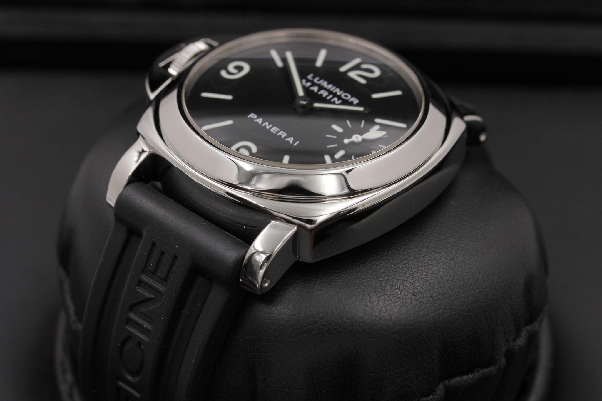 Watch Image 6