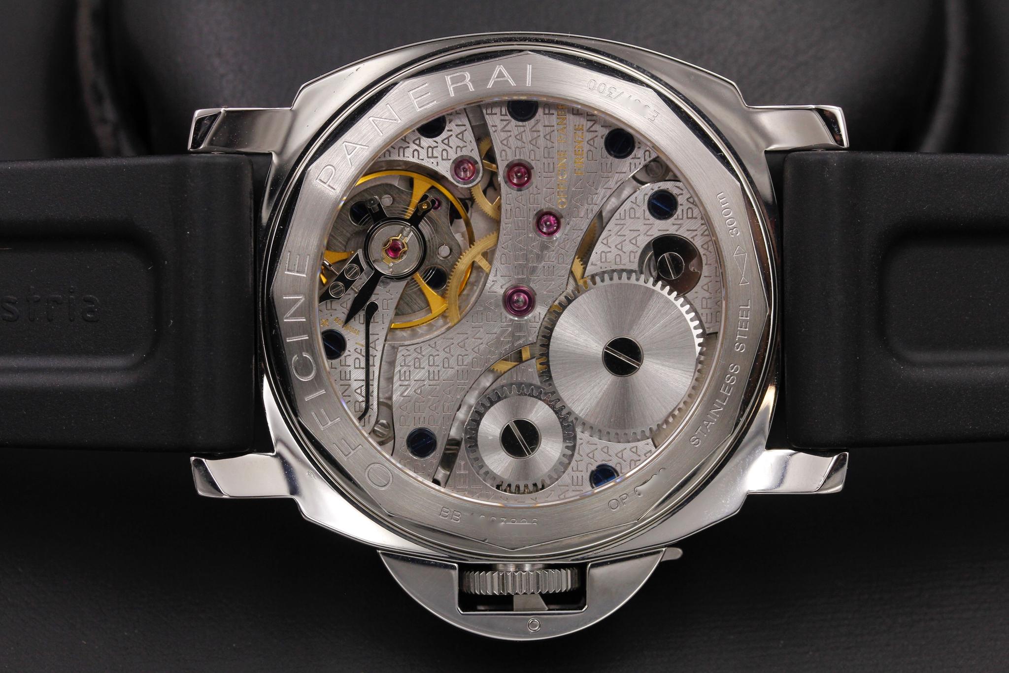 Watch Image 8