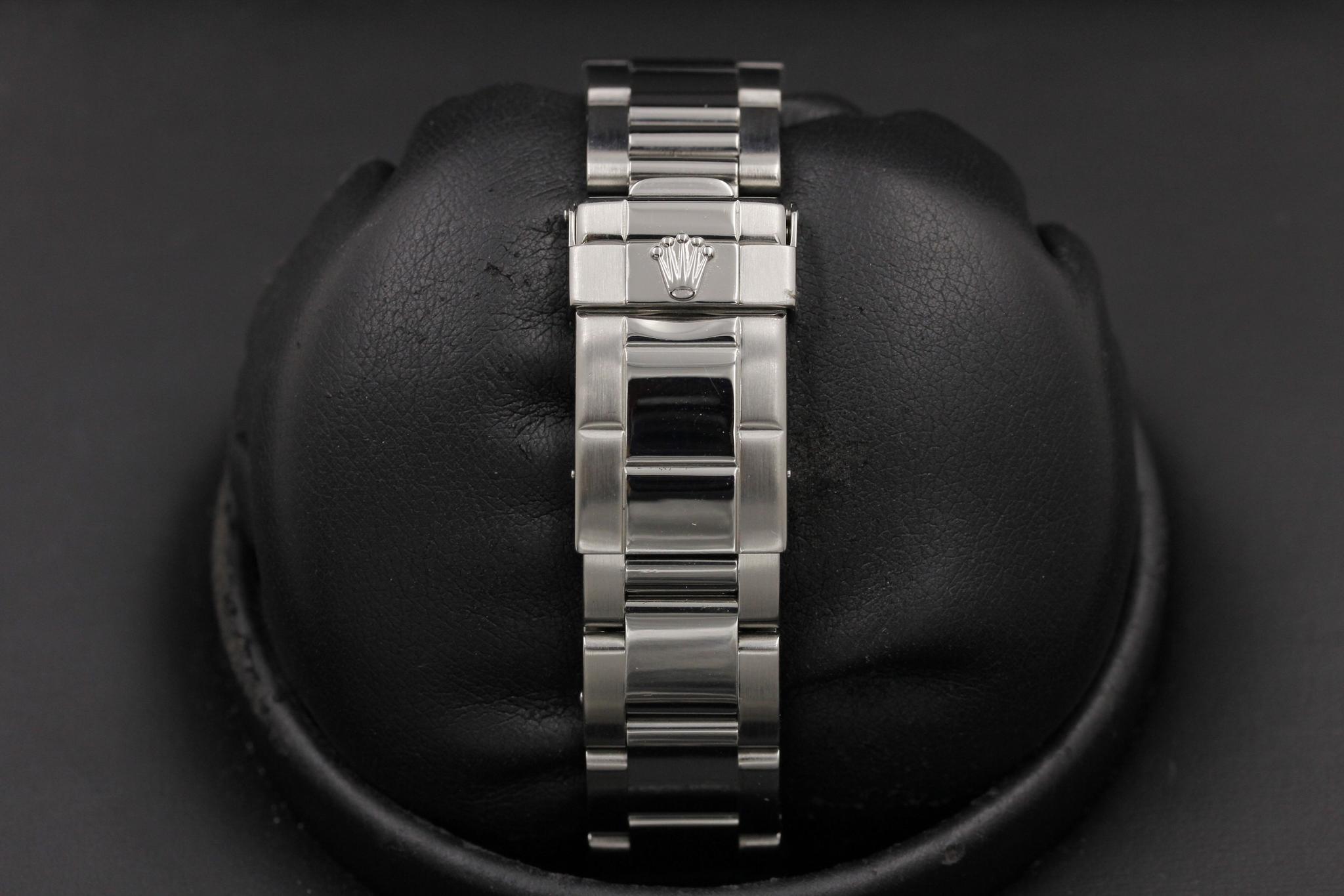 Watch Image 8