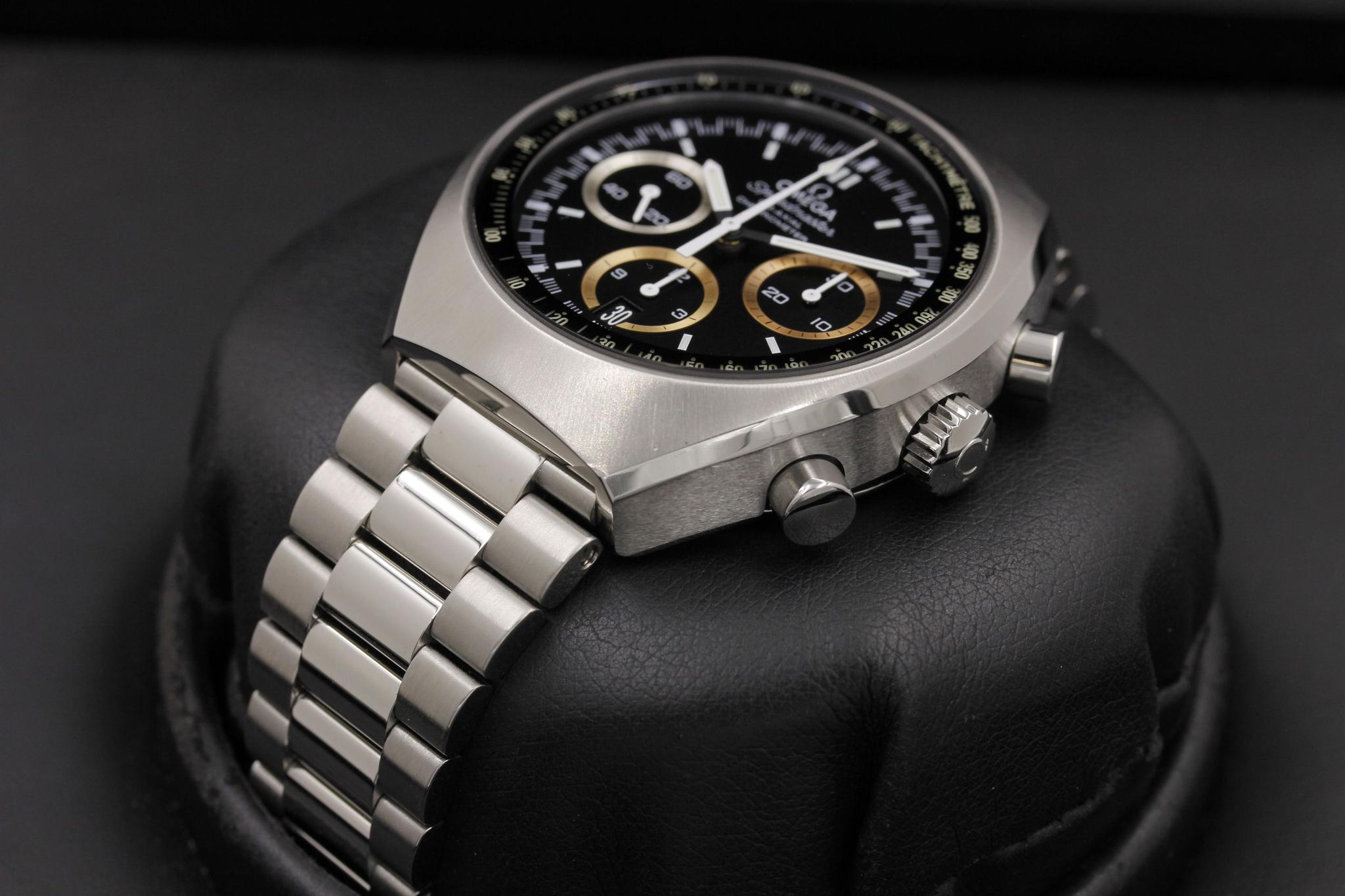 Watch Image 2