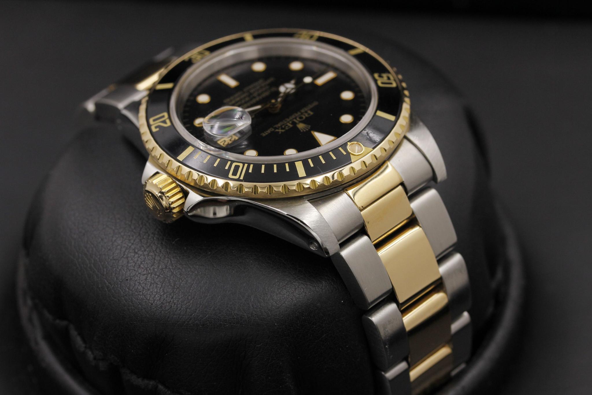 Watch Image 4