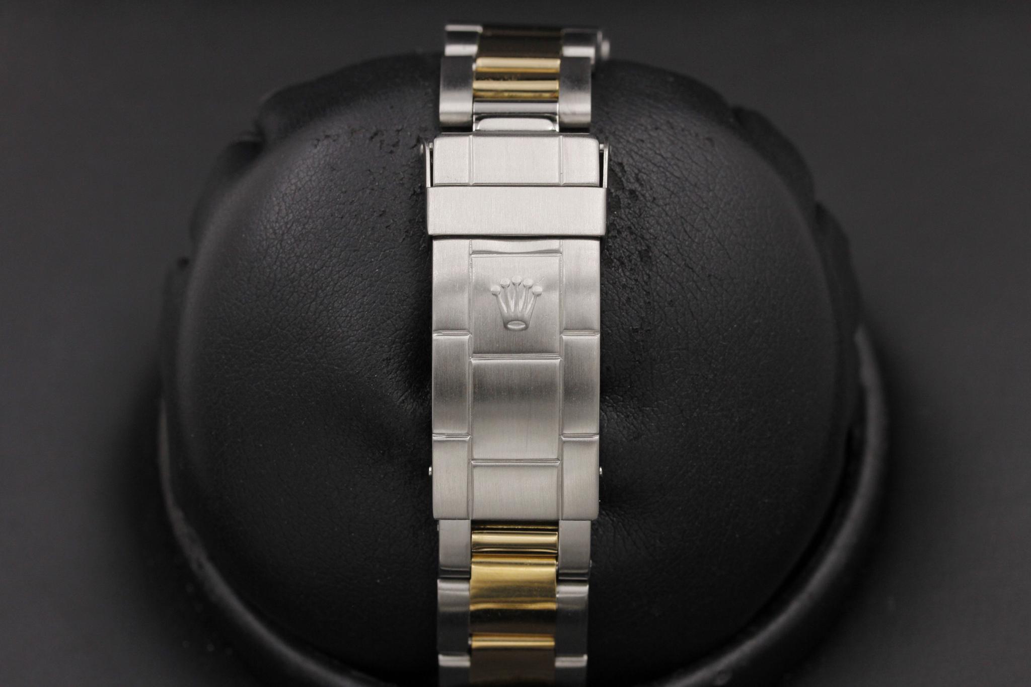 Watch Image 9