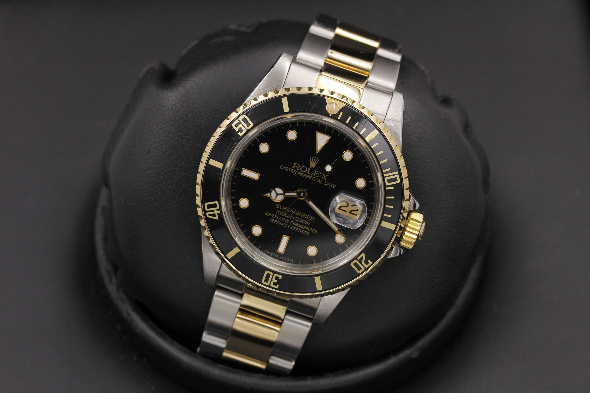 Watch Image 11