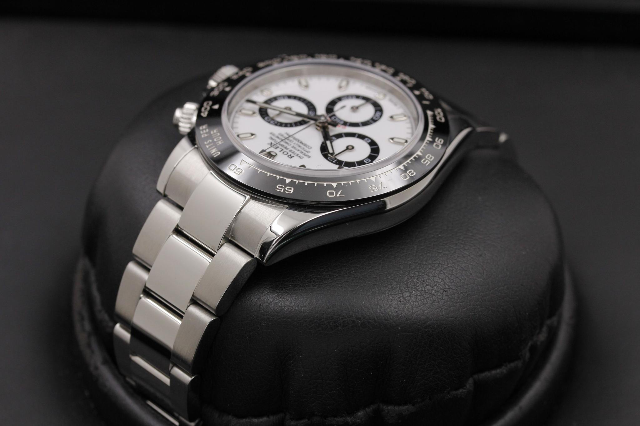 Watch Image 5