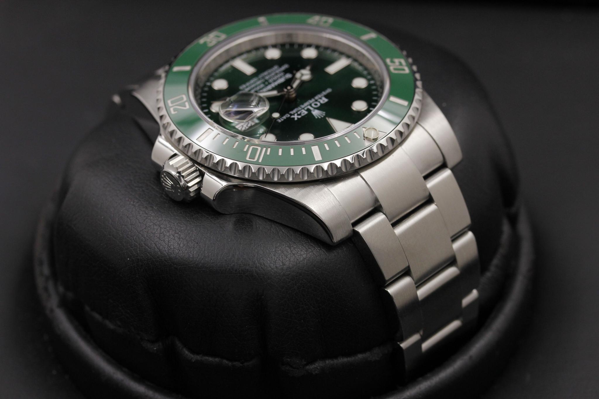 Watch Image 4