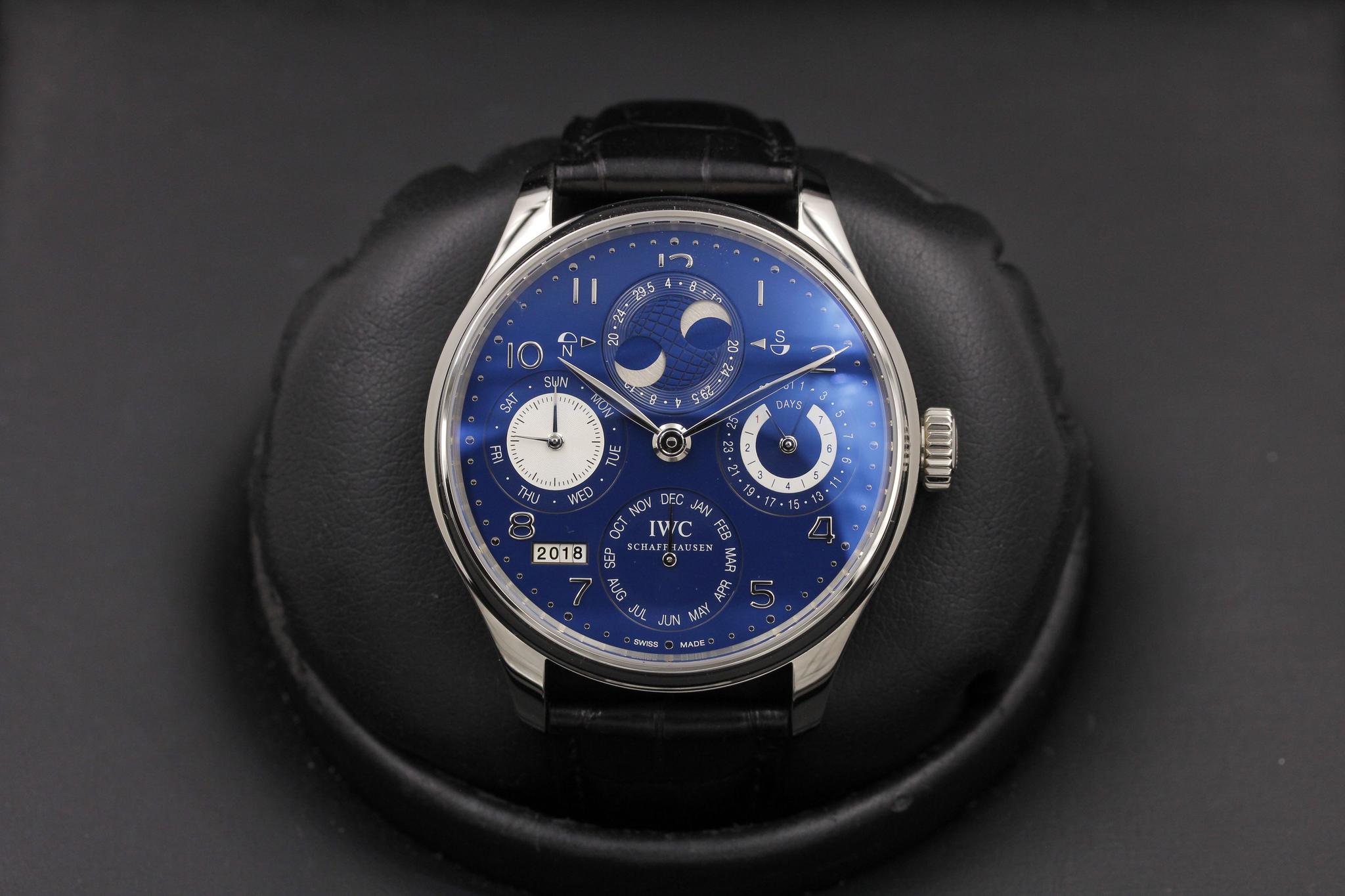Watch Image 1