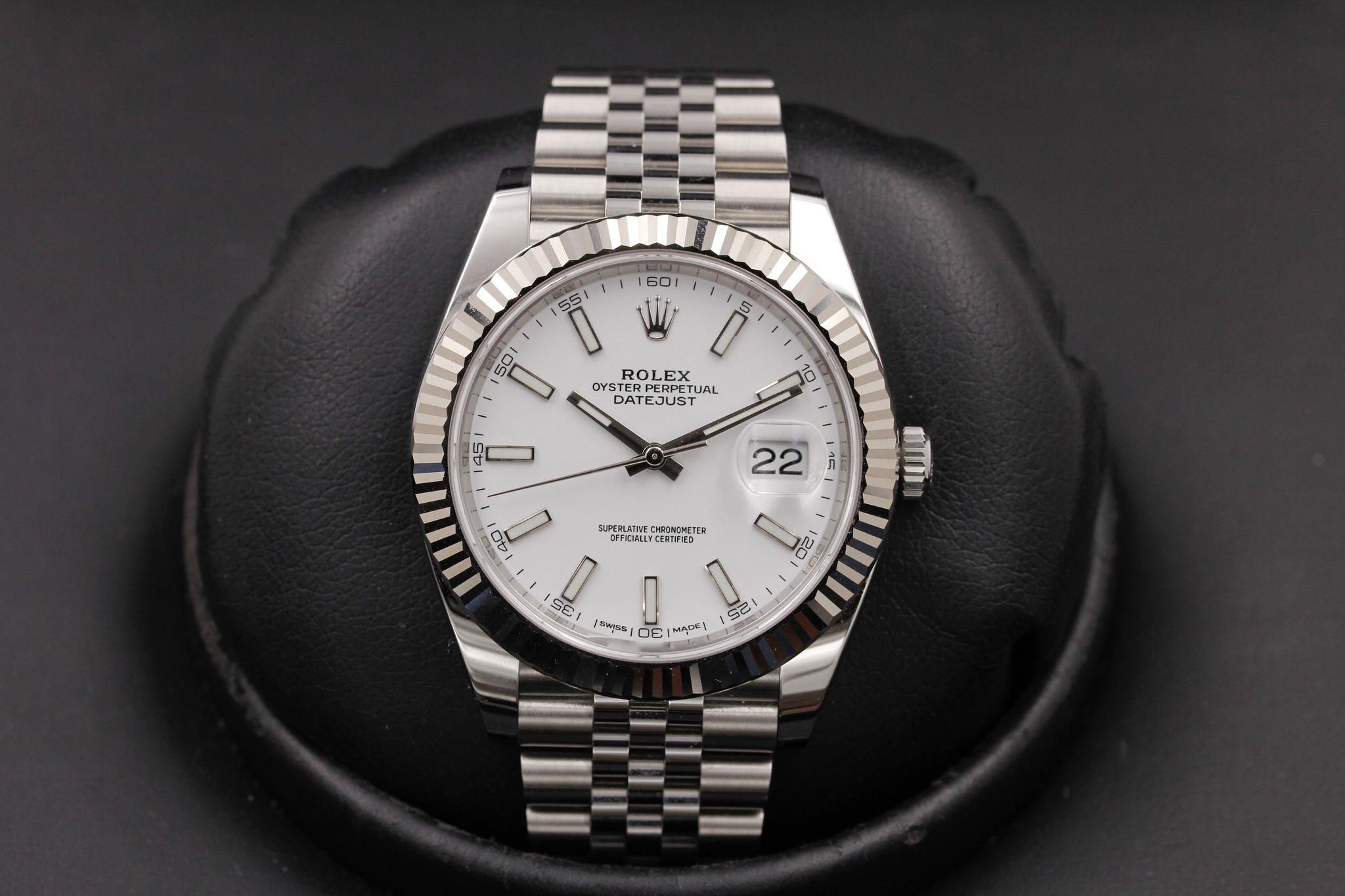 Watch Image 1