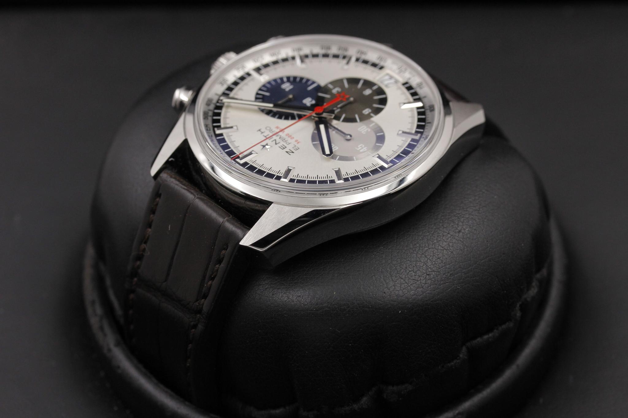 Watch Image 5
