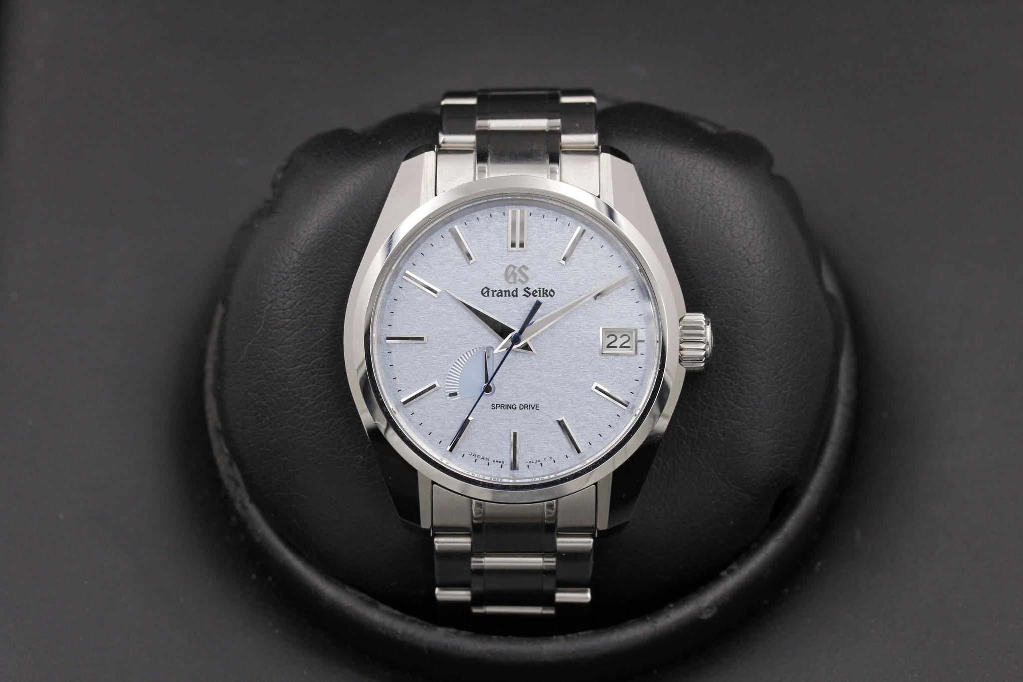 Watch Image 1