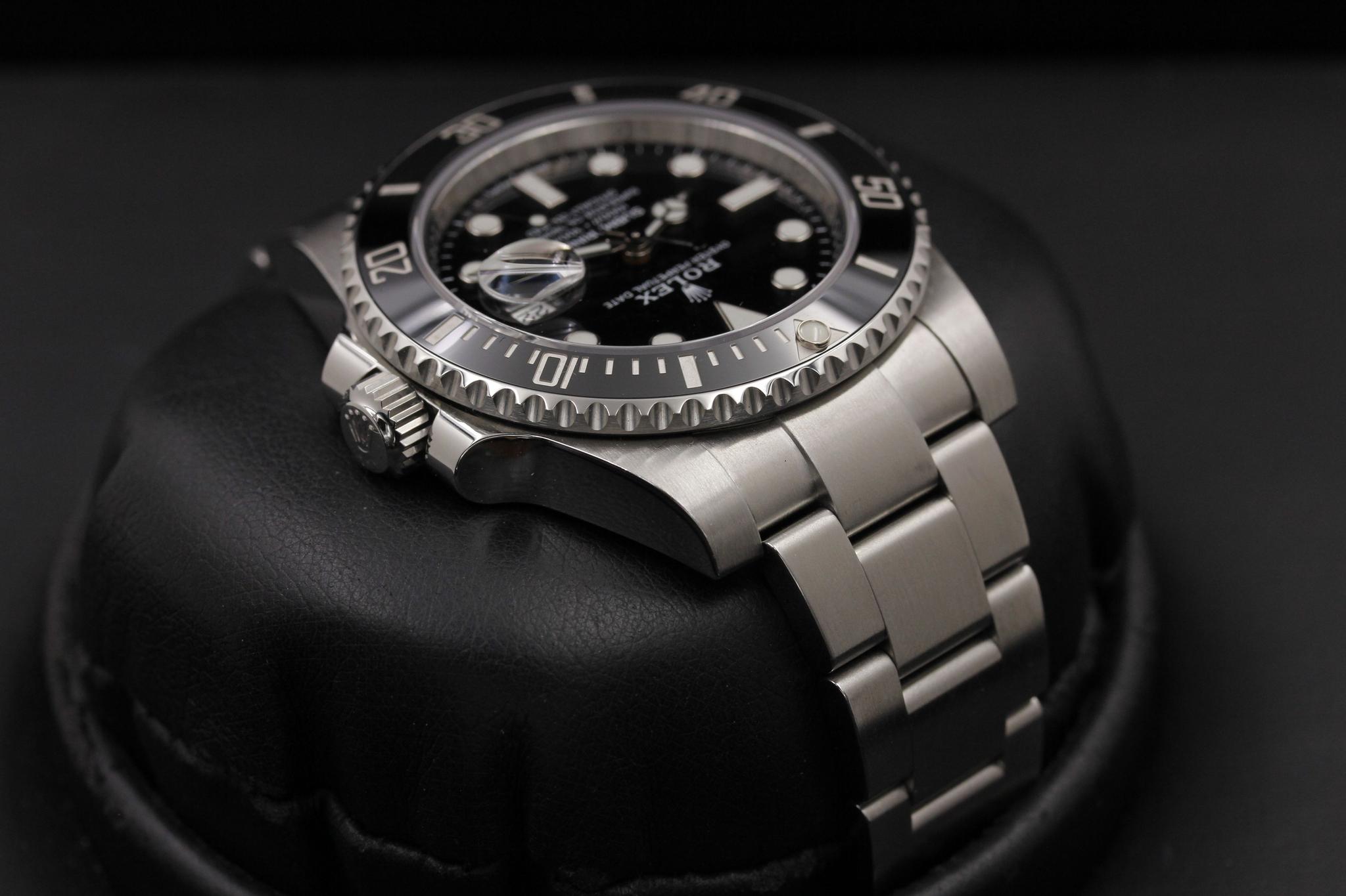 Watch Image 4