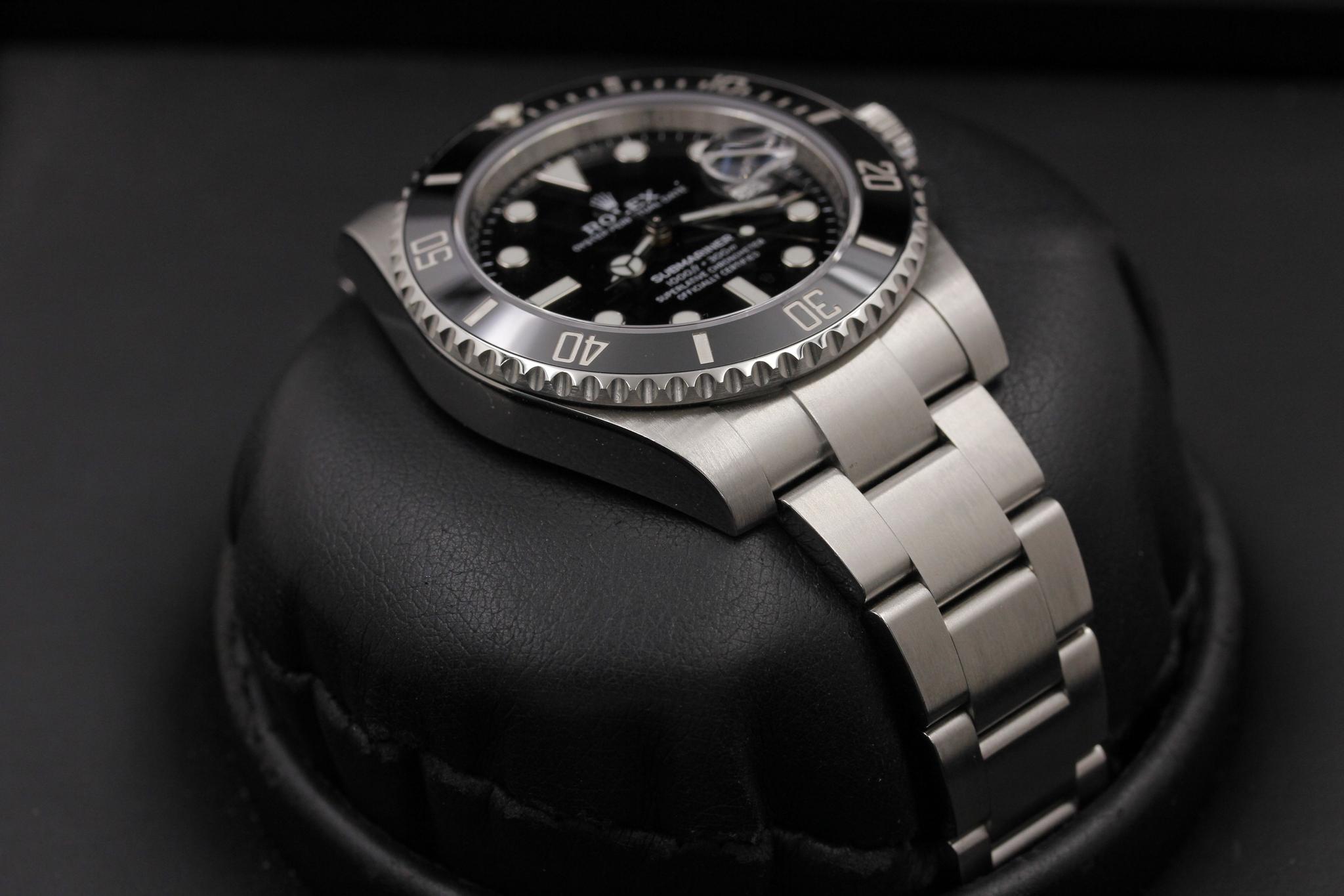 Watch Image 6