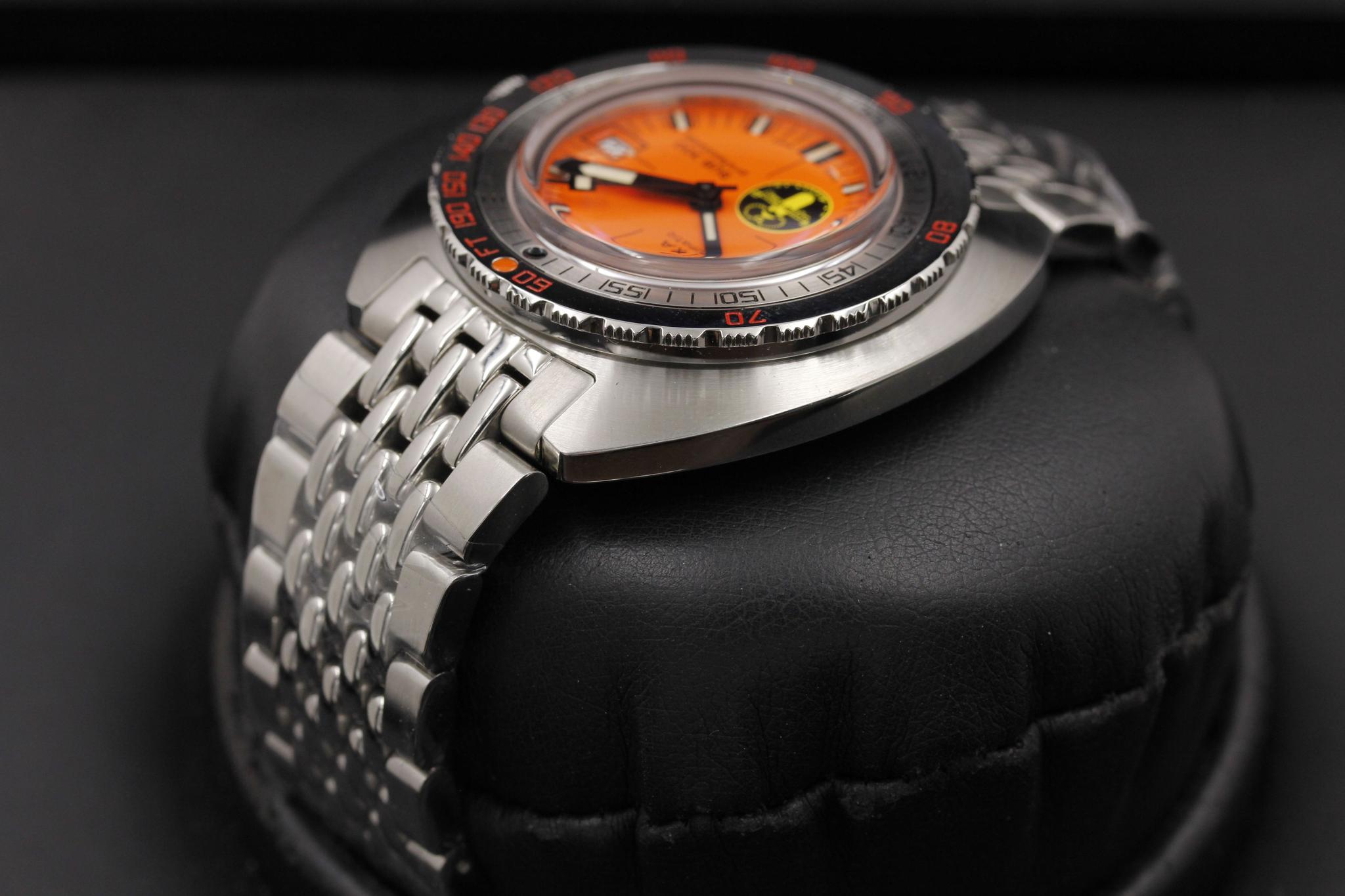 Watch Image 6