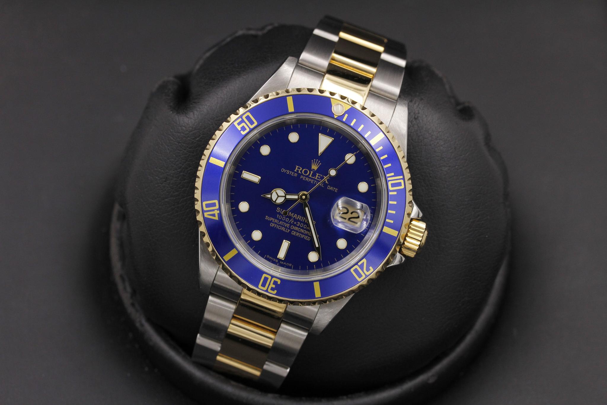 Watch Image 10