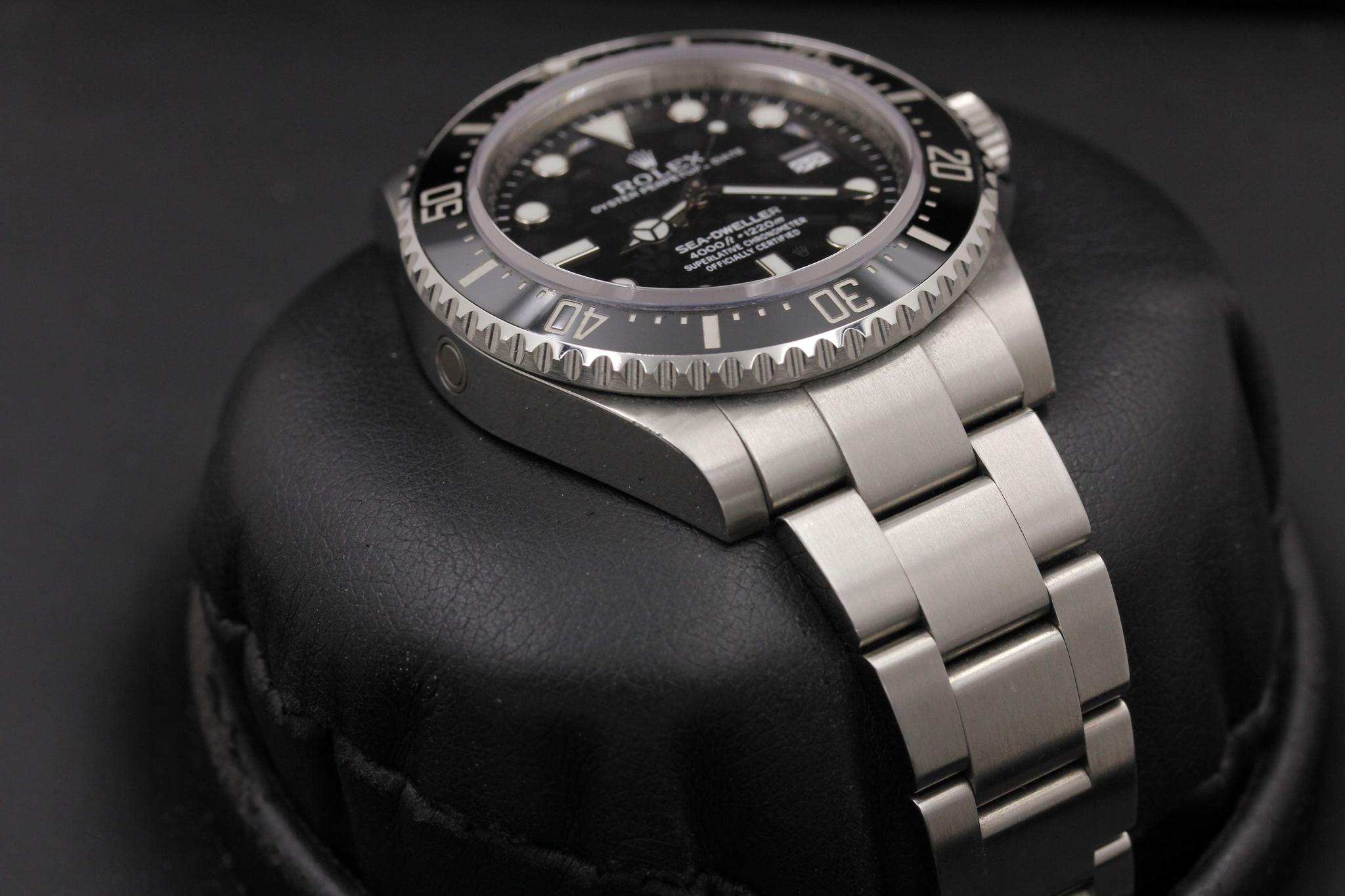 Watch Image 6