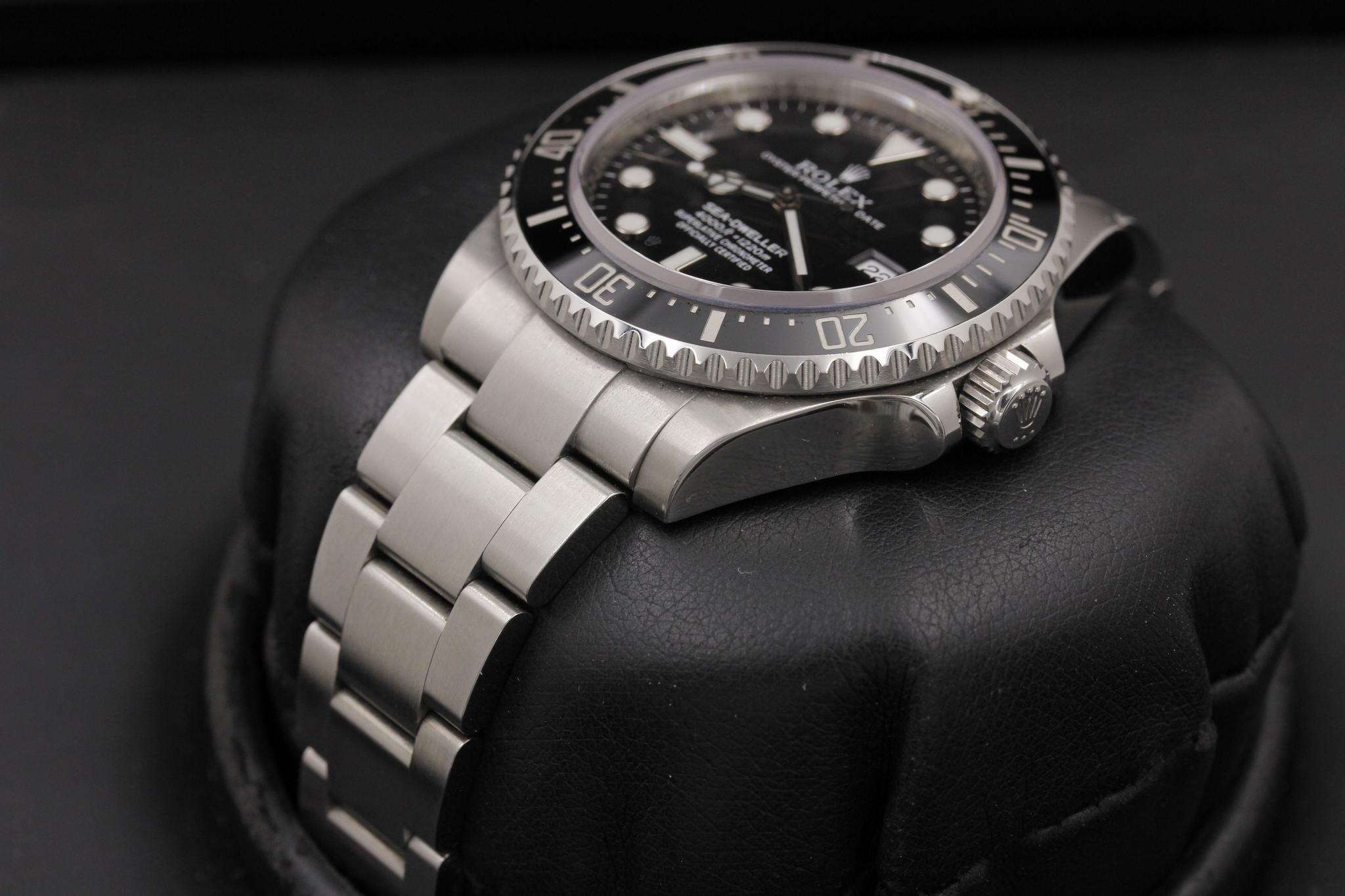 Watch Image 2