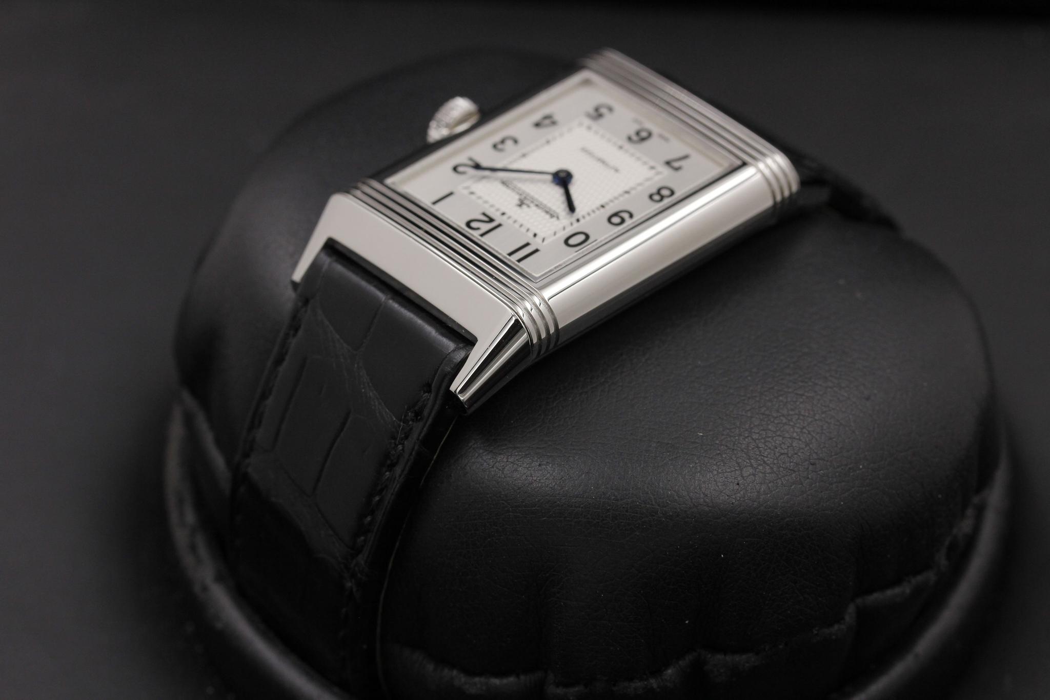 Watch Image 6