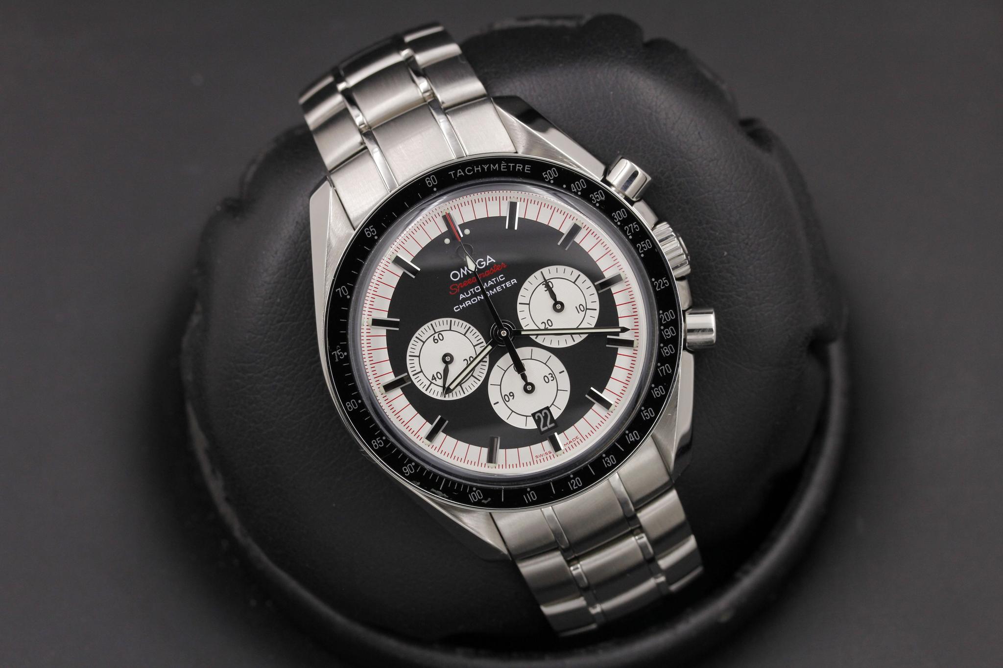 Watch Image 9
