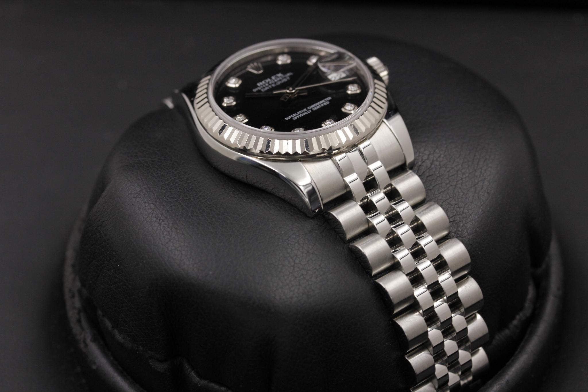 Watch Image 5