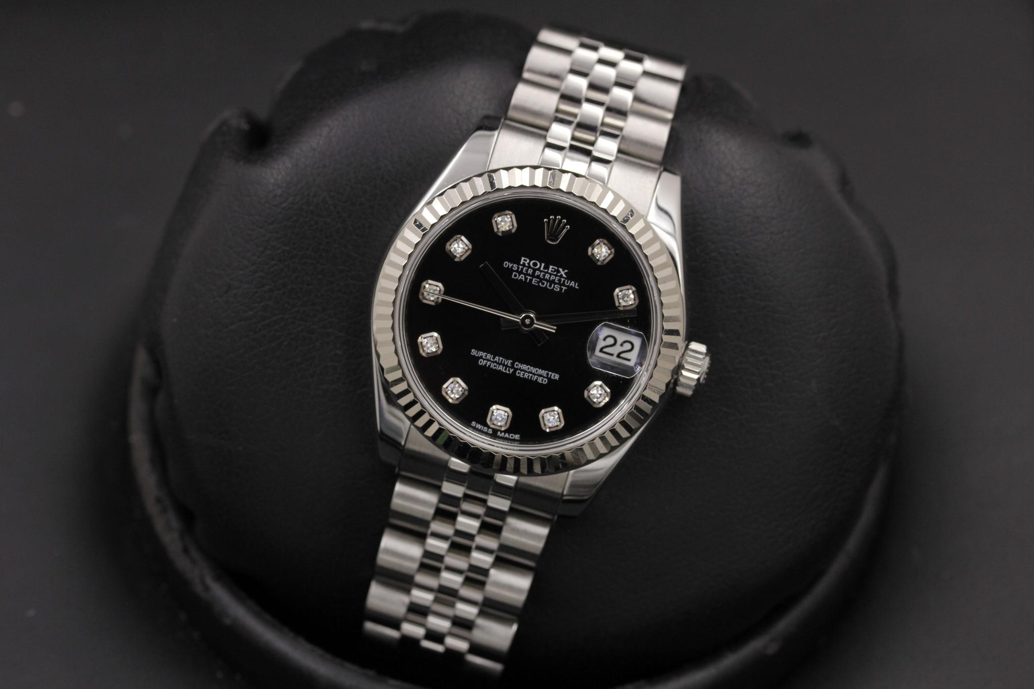 Watch Image 9