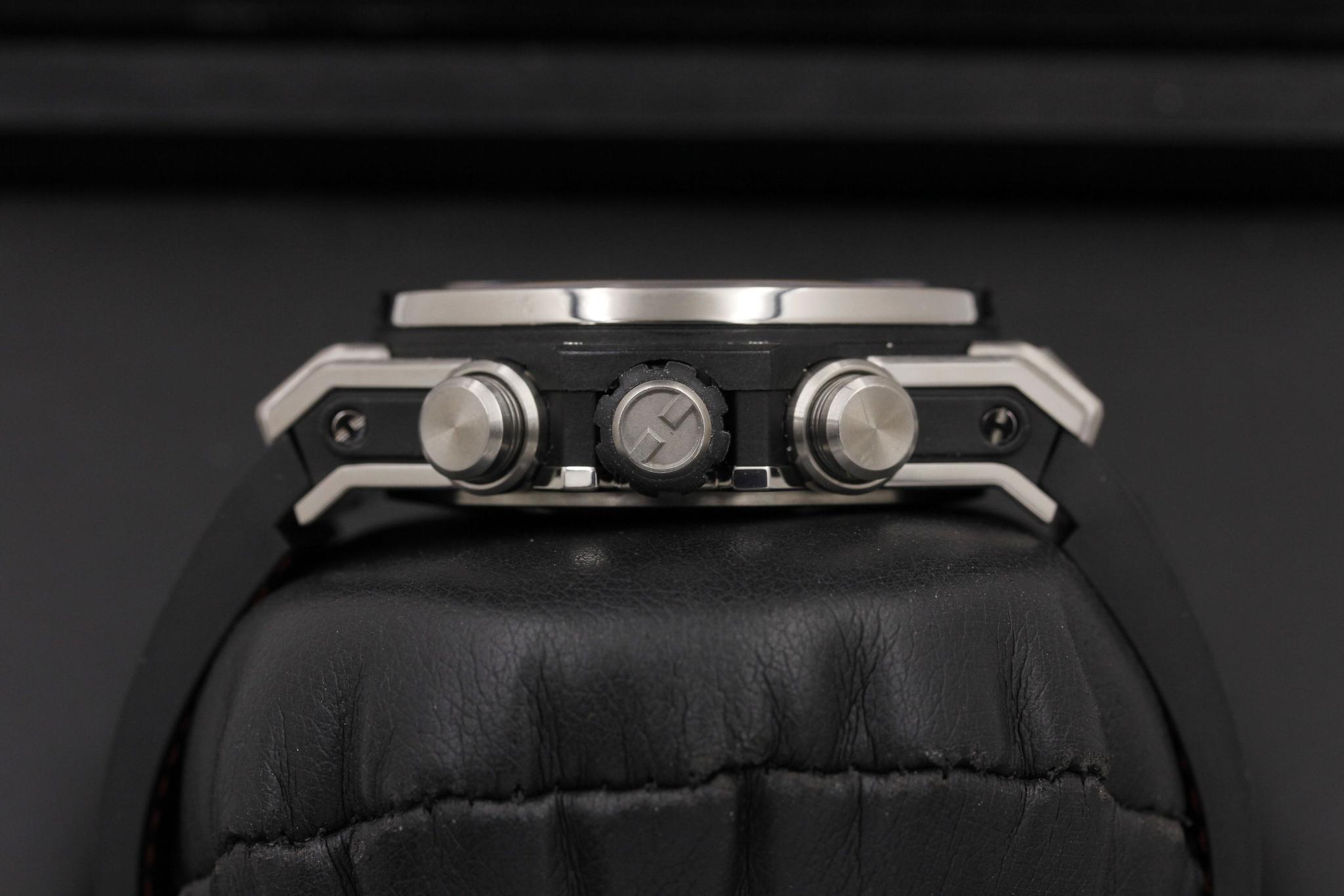 Watch Image 3