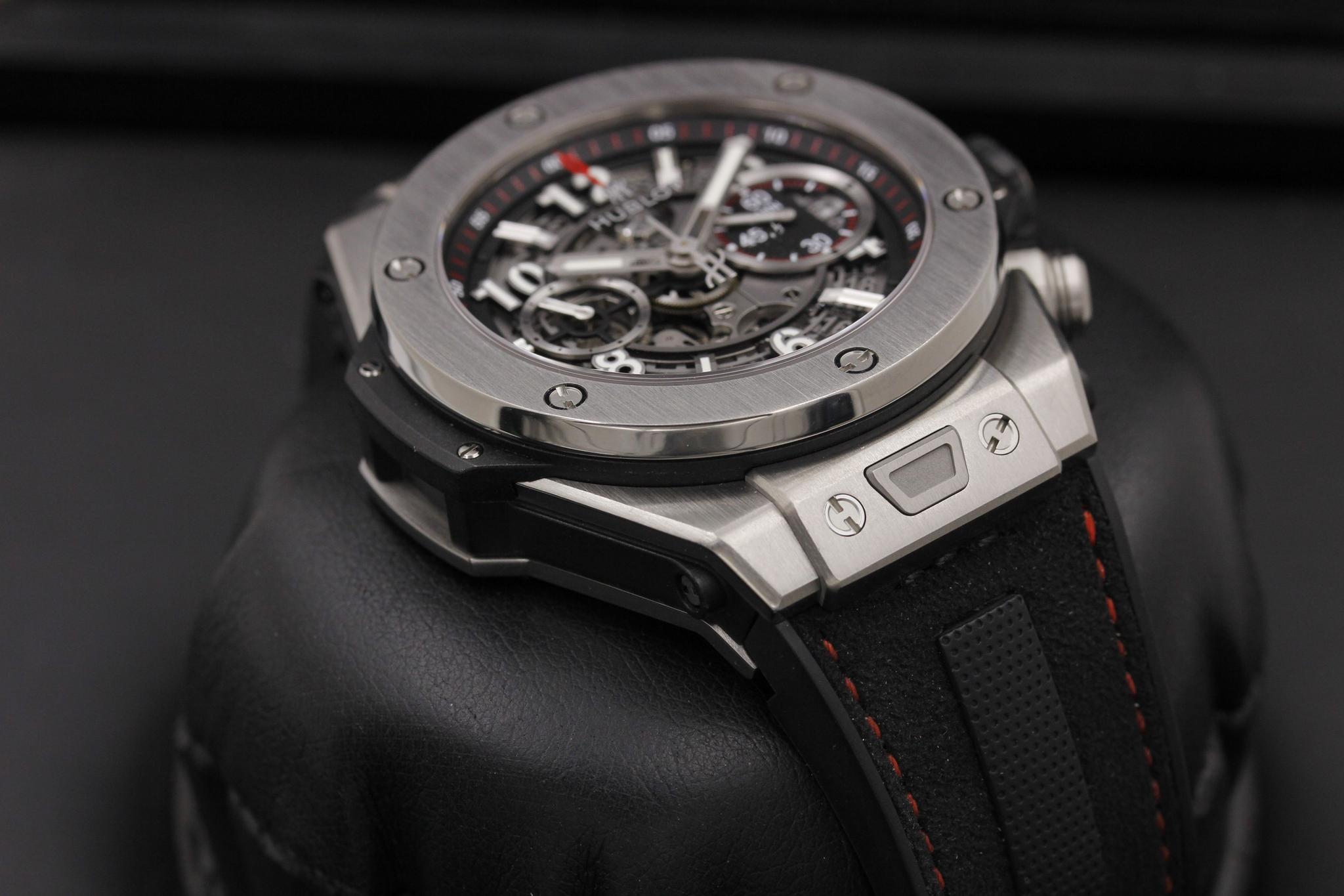 Watch Image 6