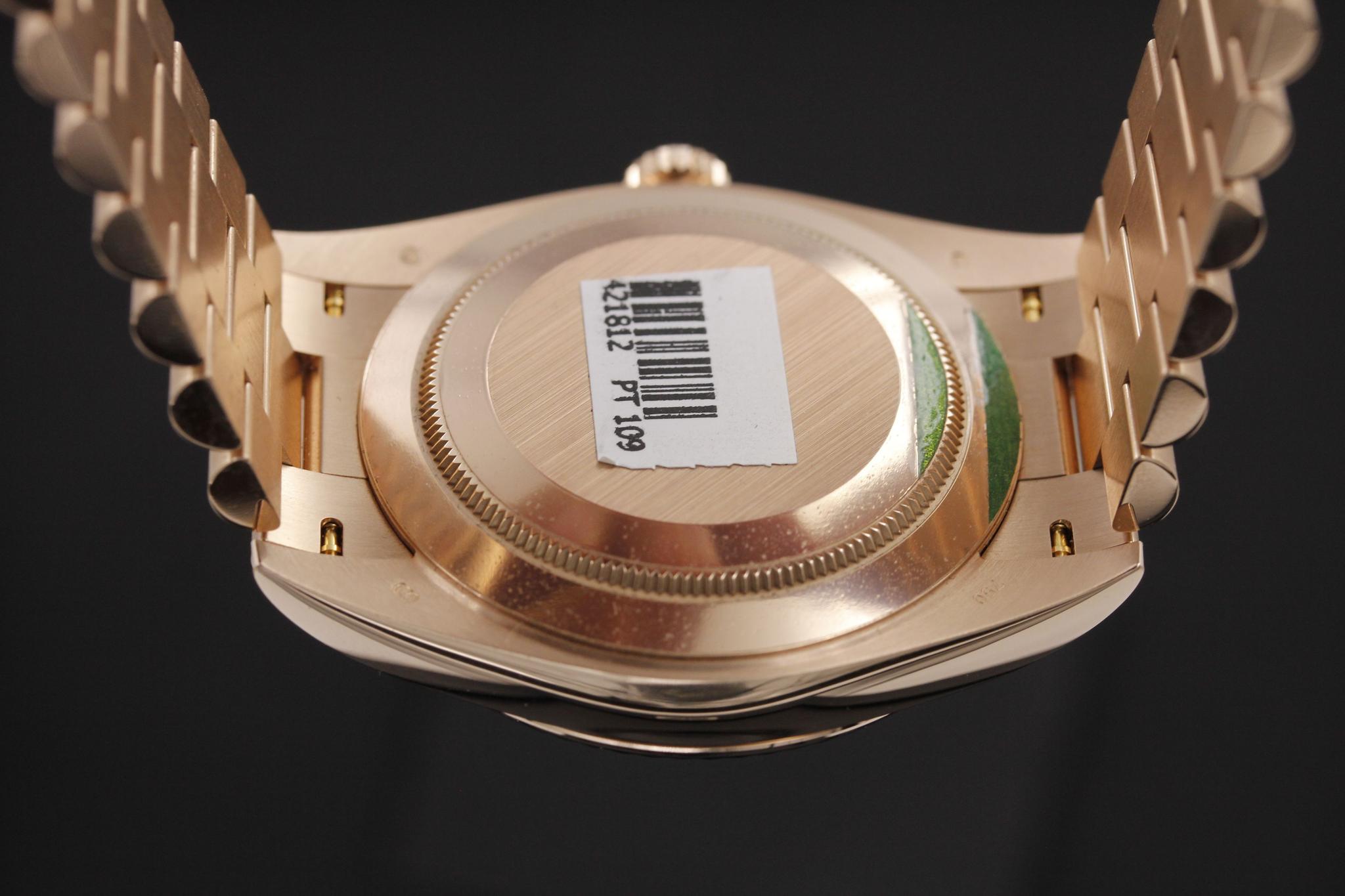 Watch Image 9
