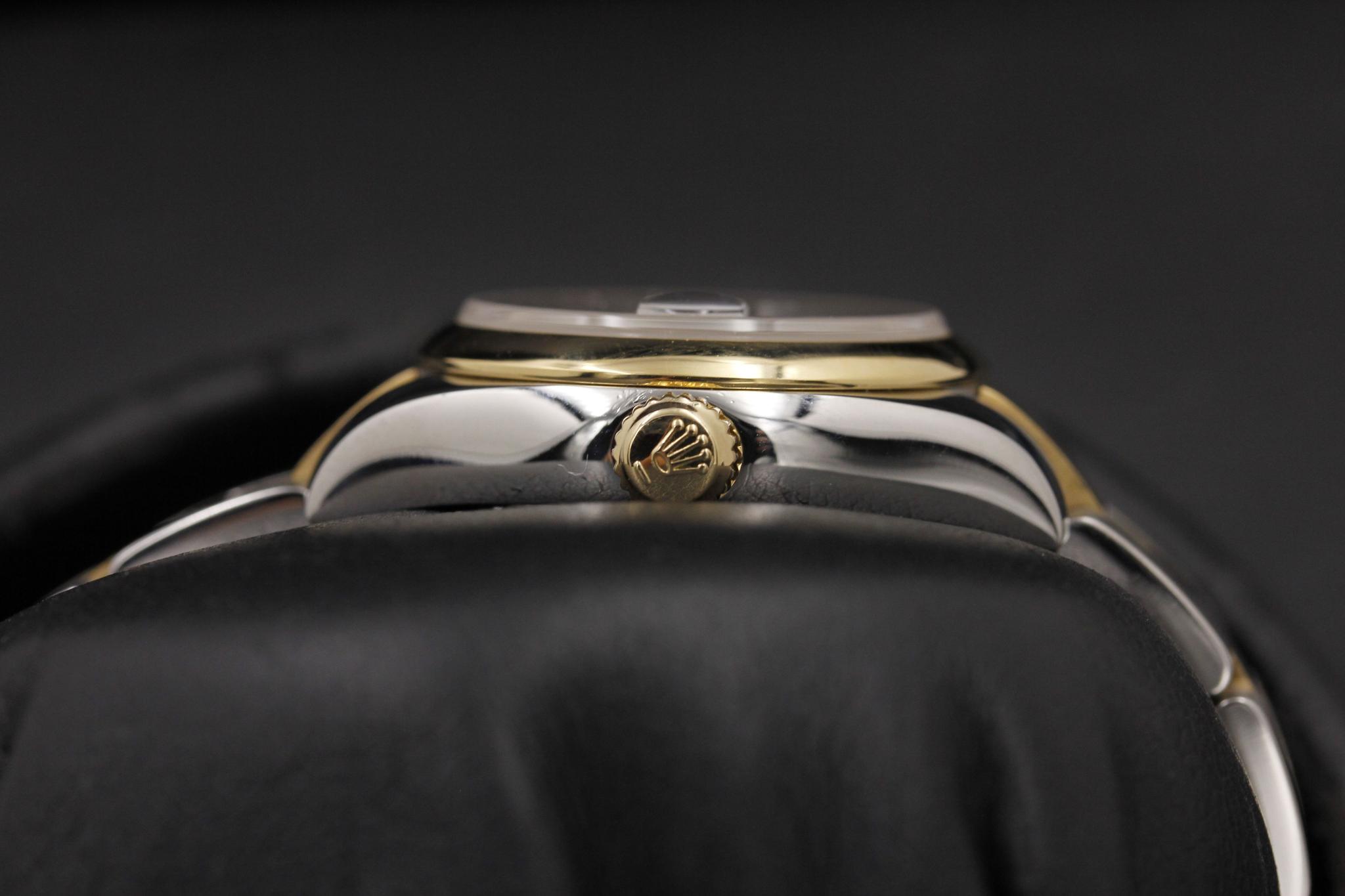 Watch Image 3