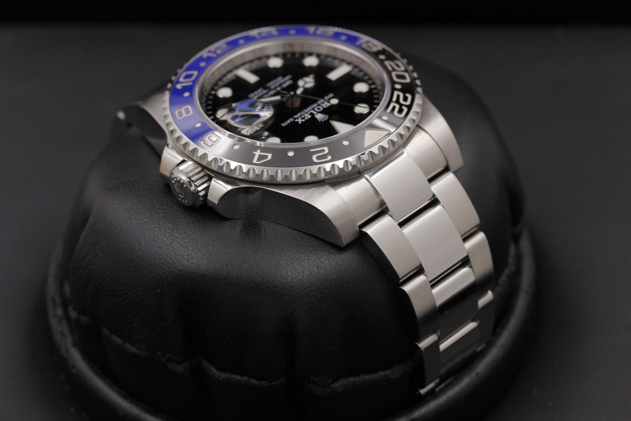 Watch Image 4