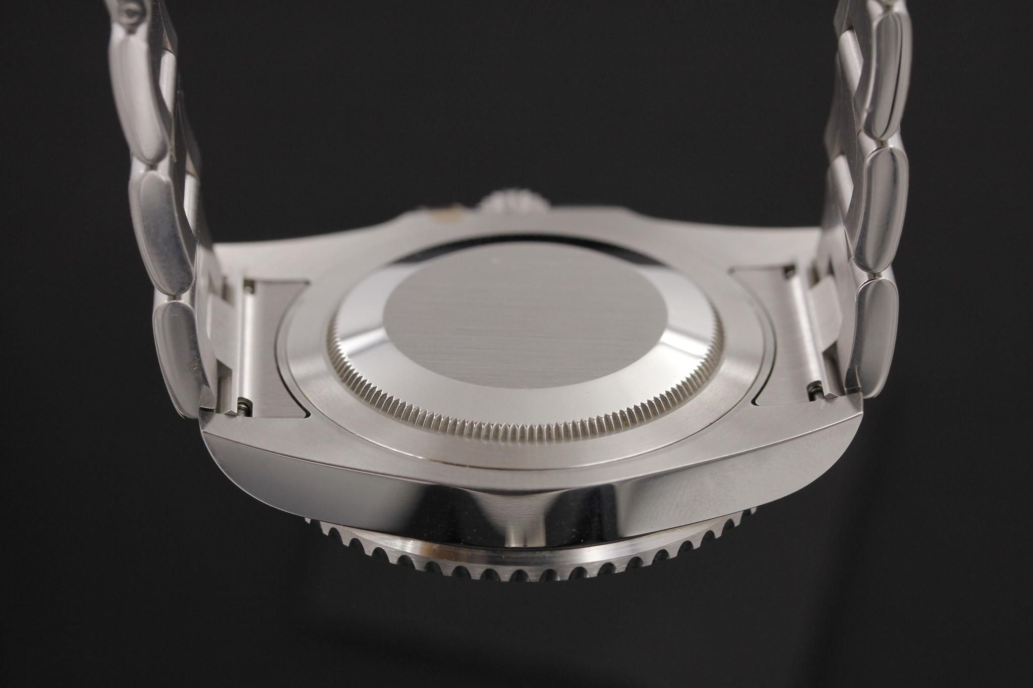 Watch Image 8