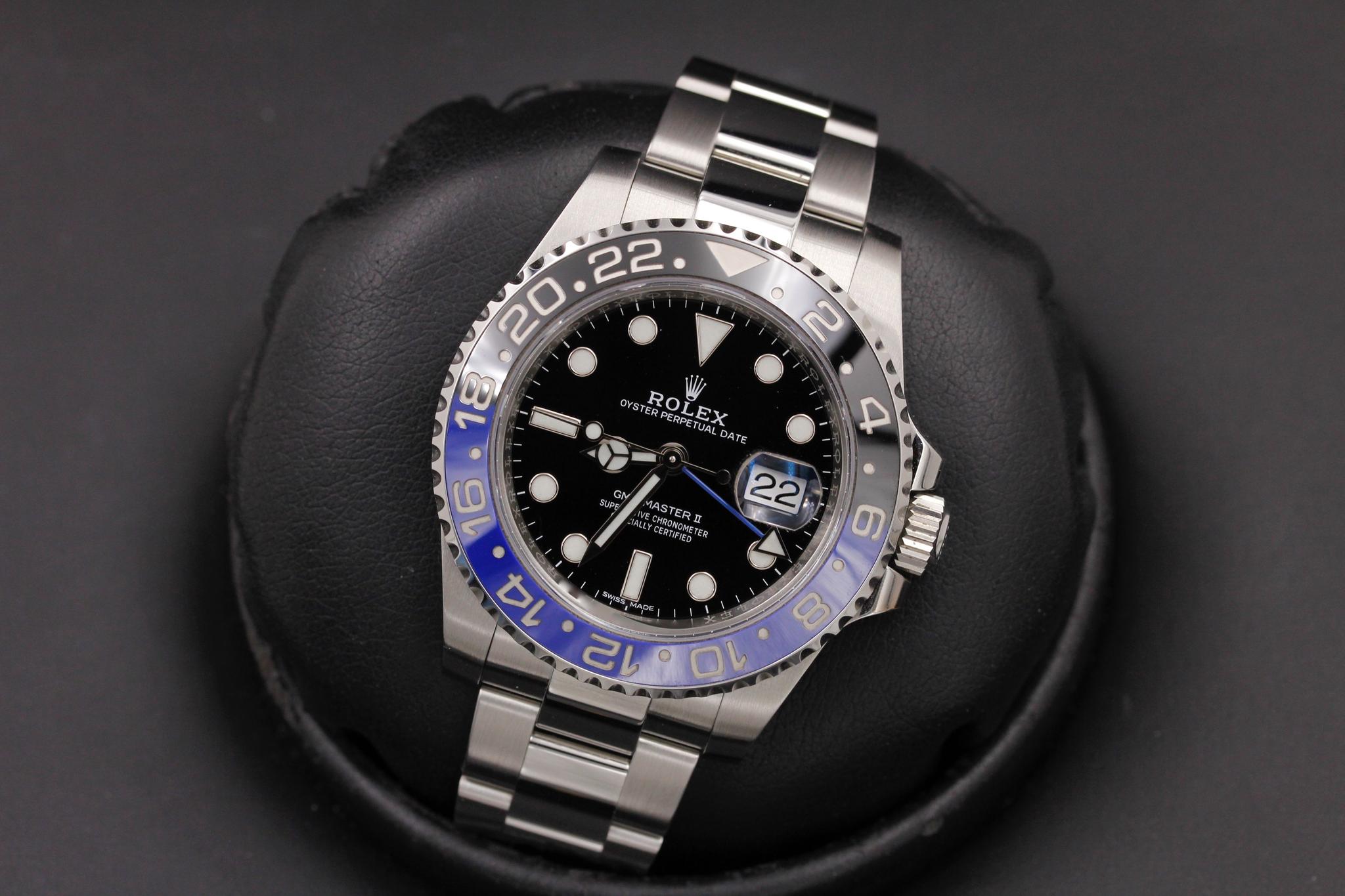 Watch Image 10