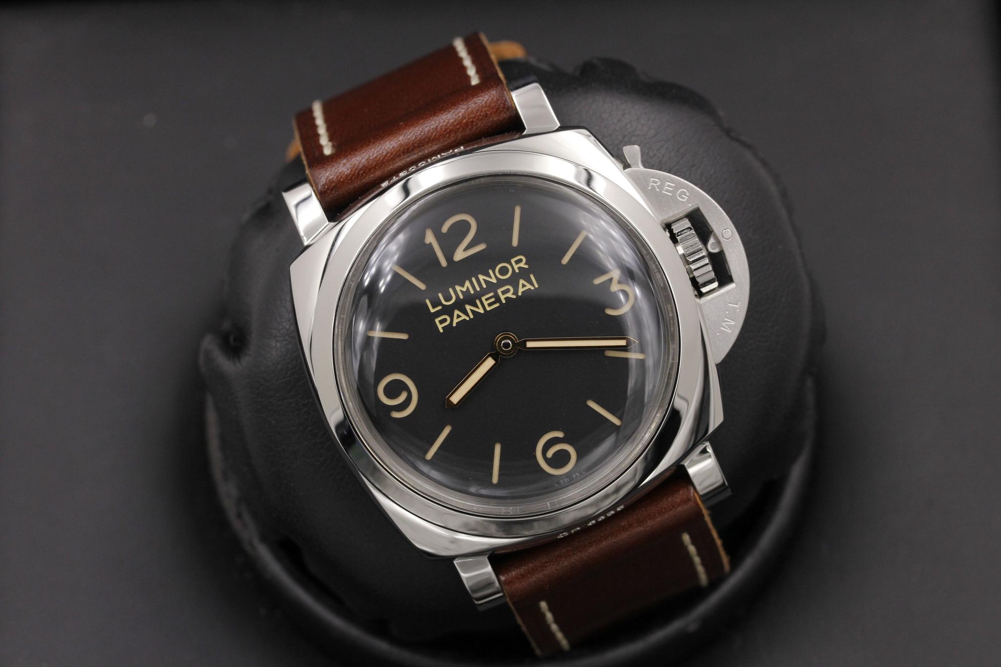 Watch Image 9