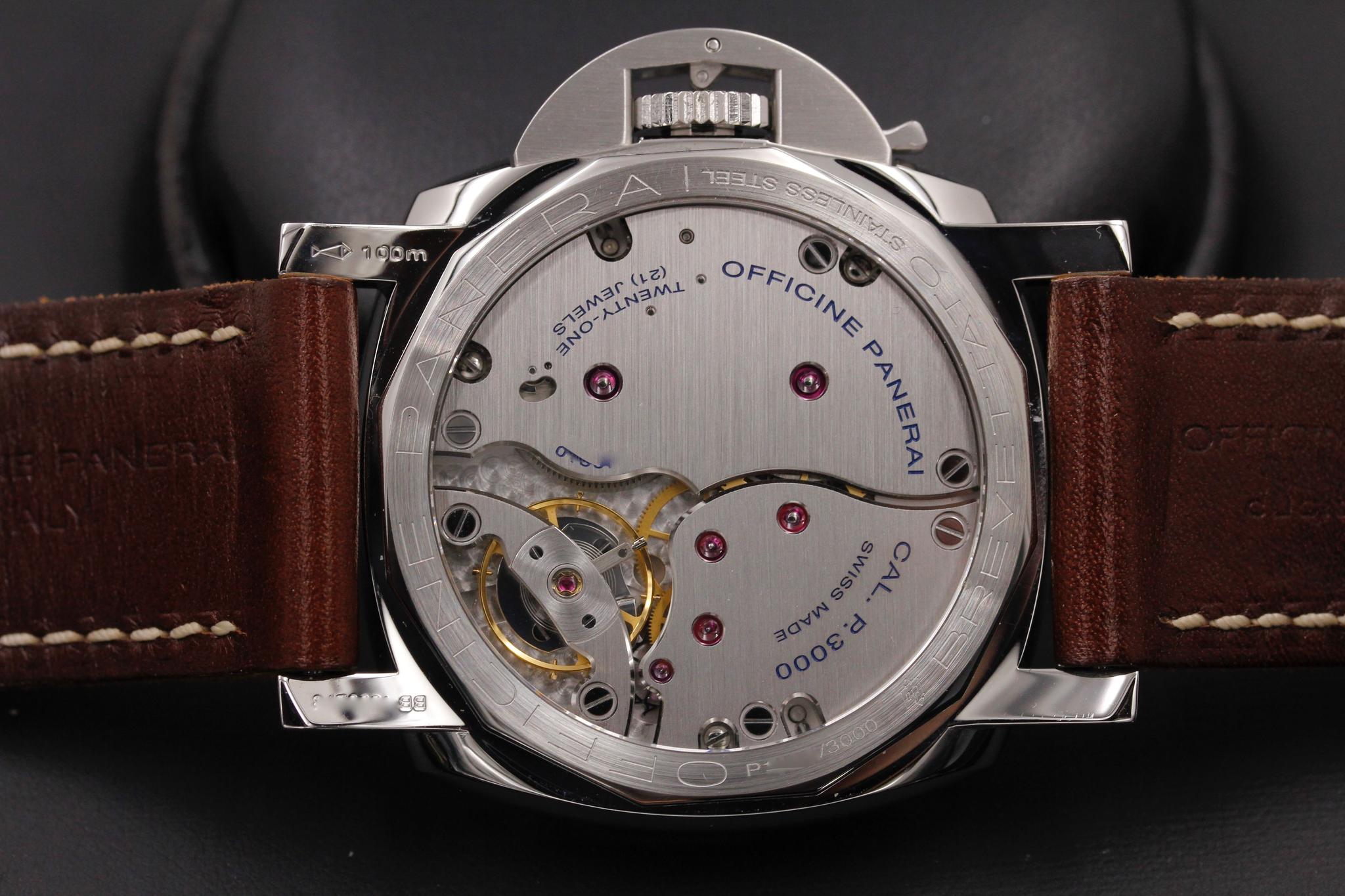 Watch Image 7