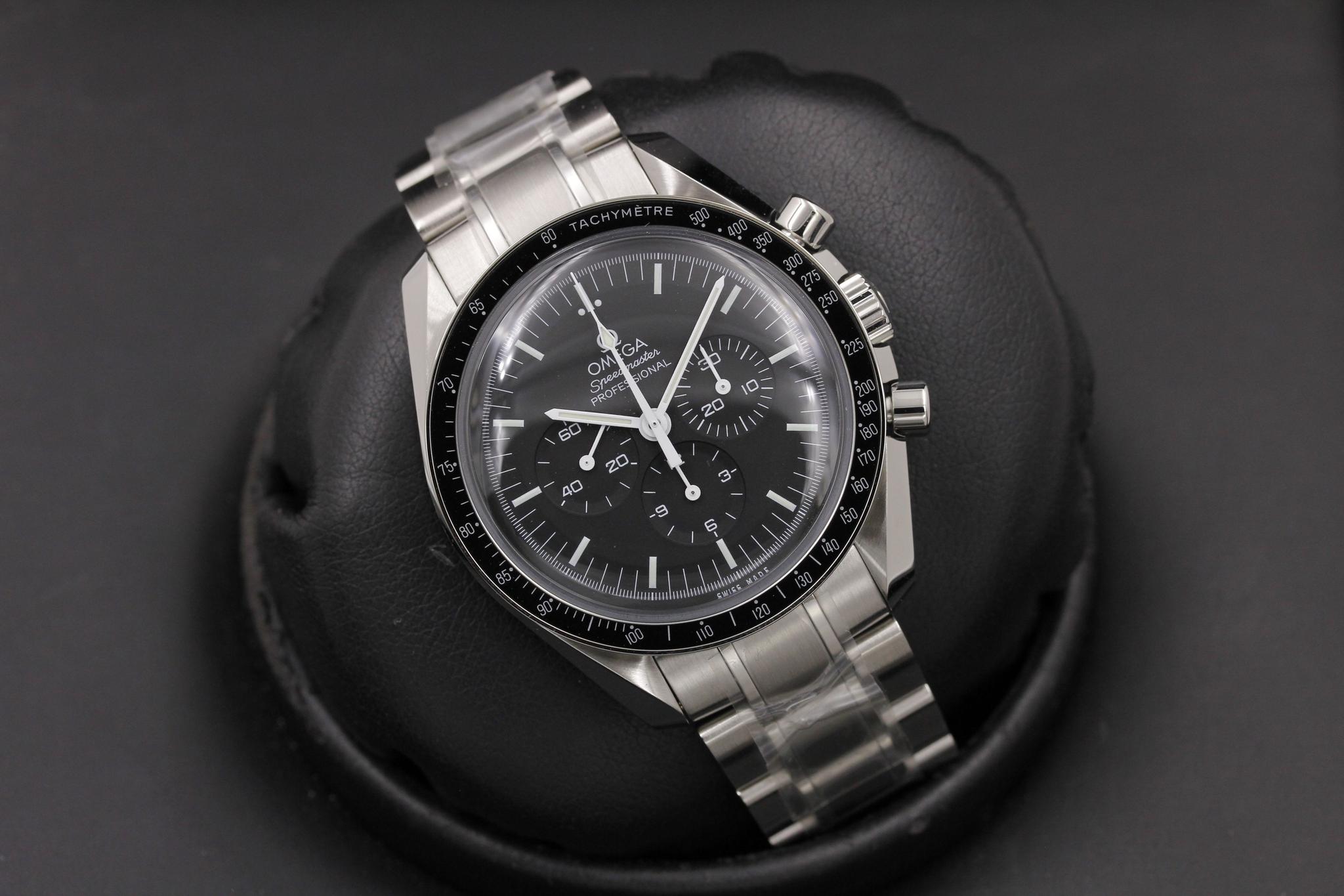 Watch Image 9