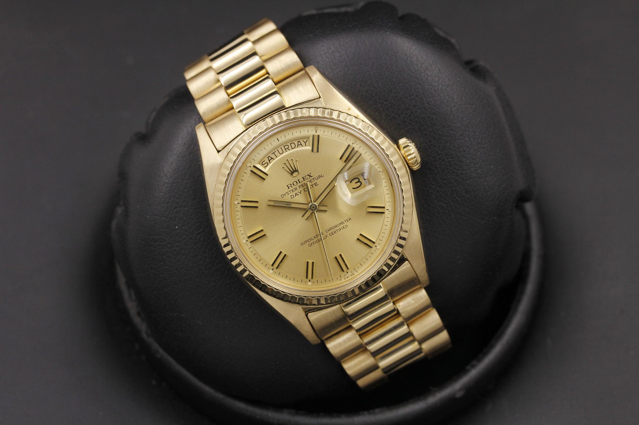 Watch Image 14