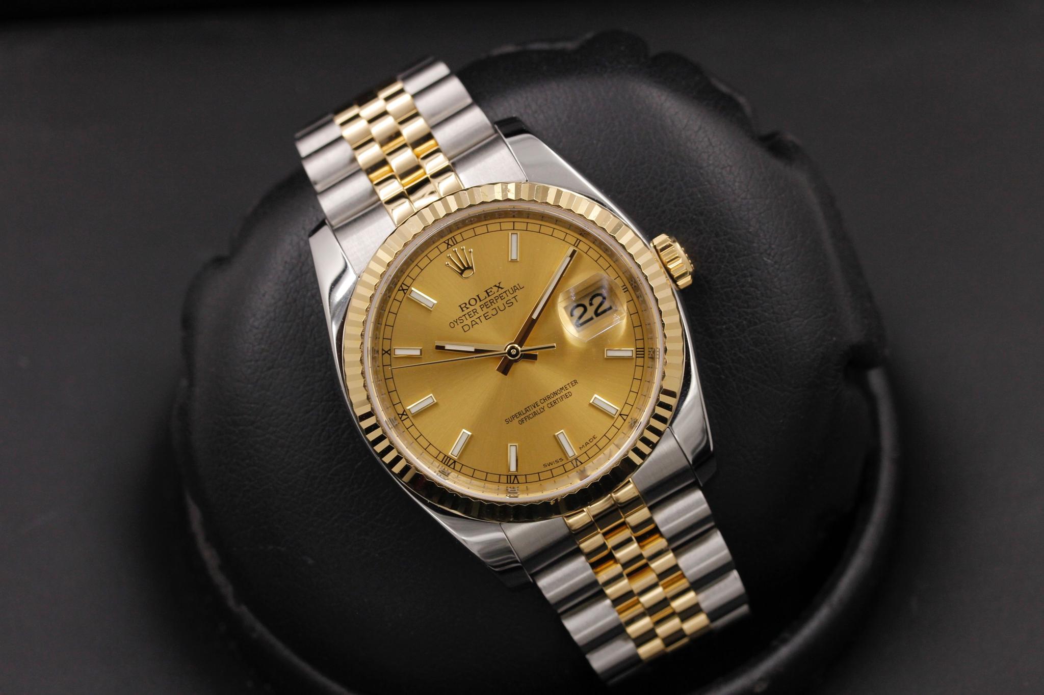 Watch Image 10